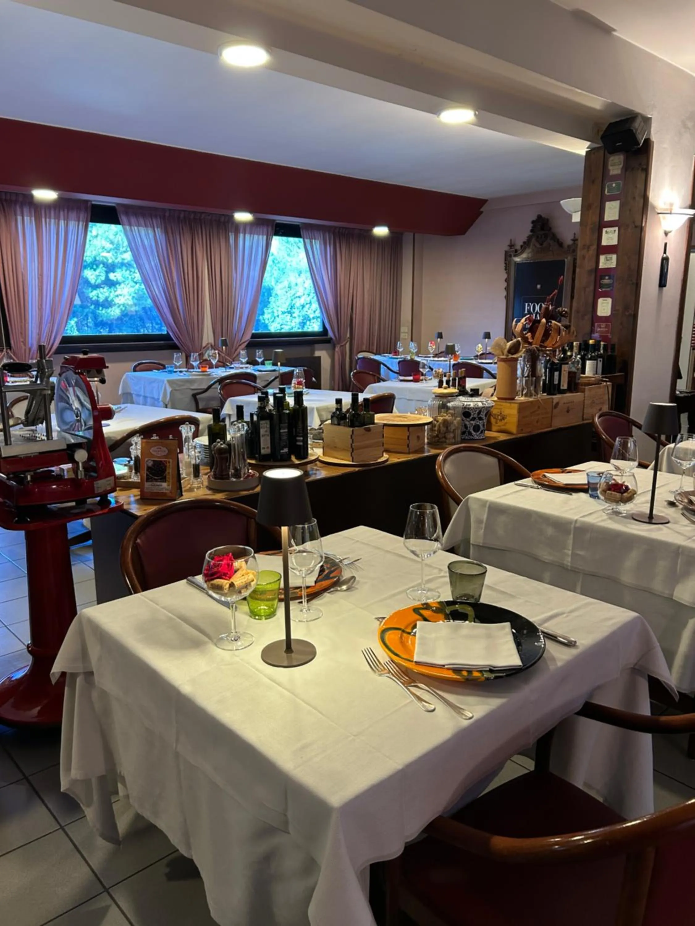Restaurant/places to eat in Hotel Giò Wine e Jazz Area