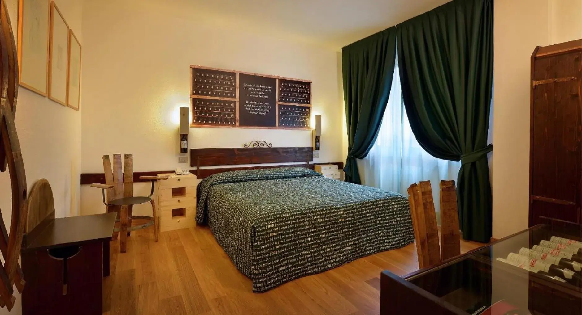 Bedroom, Bed in Hotel Giò Wine e Jazz Area Bedroom, Bed in Hotel Giò Wine e Jazz Area