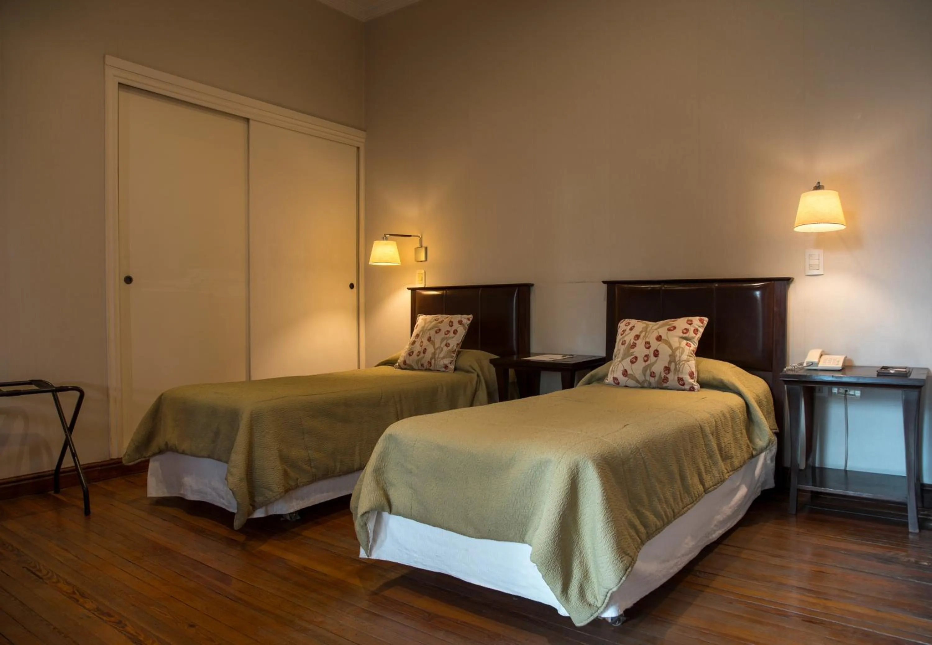 Bedroom, Bed in Club Tapiz