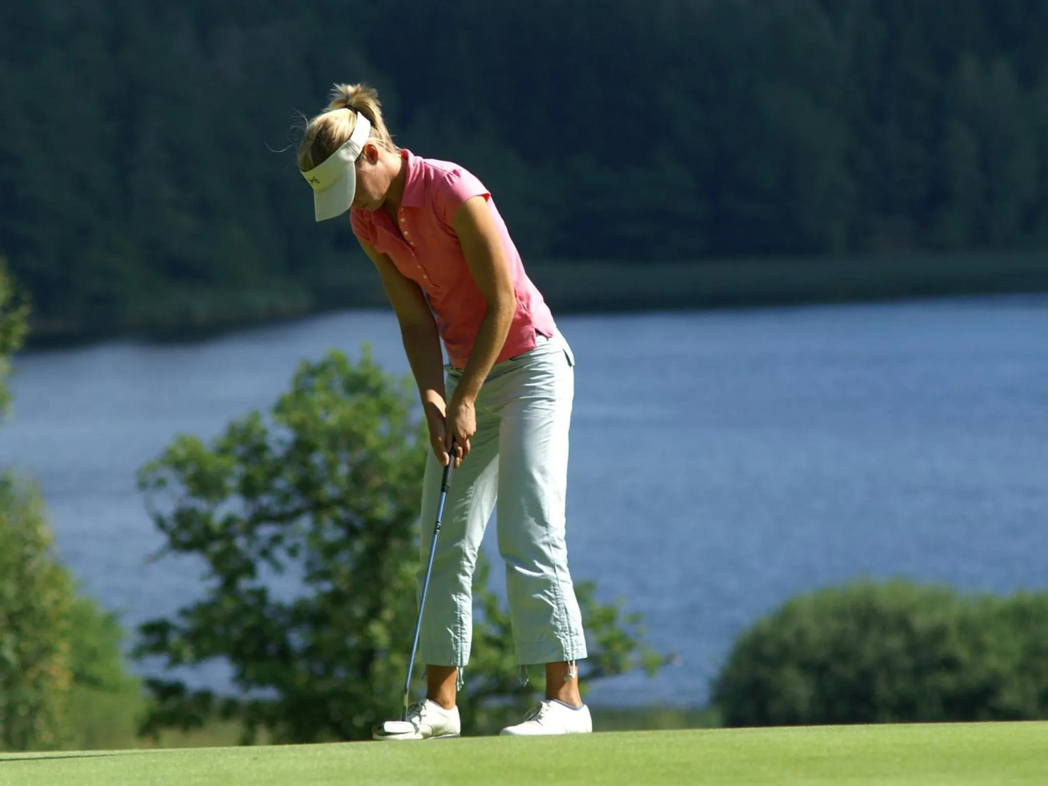 People in Körunda Golf & Conference Hotel