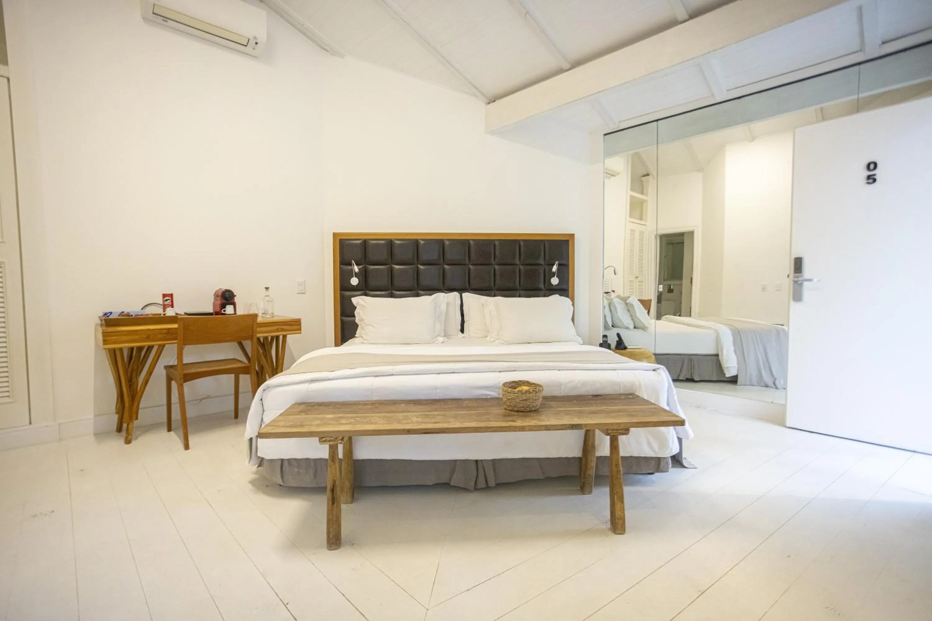 Bed in Felissimo Exclusive Hotel