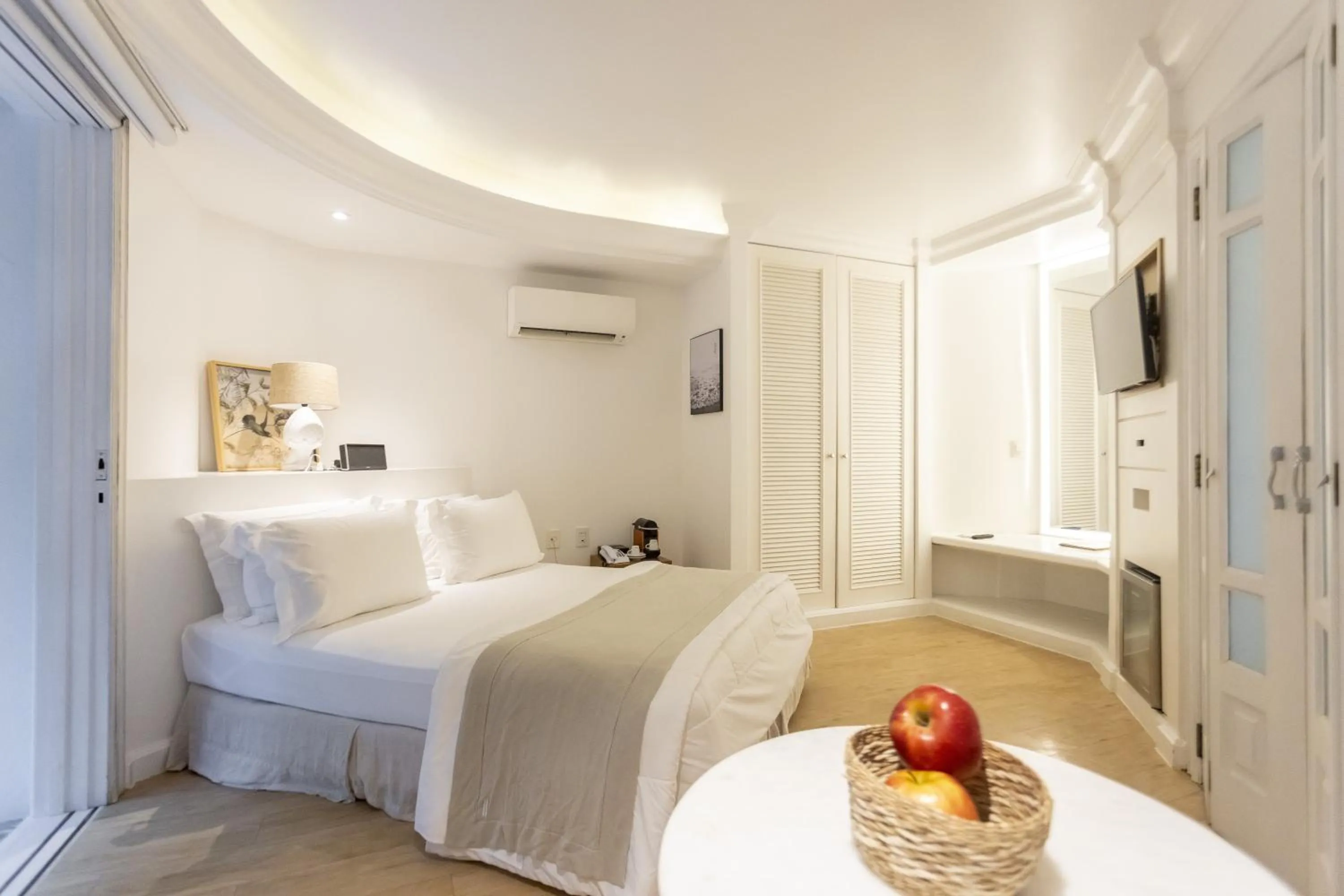 Bed in Felissimo Exclusive Hotel