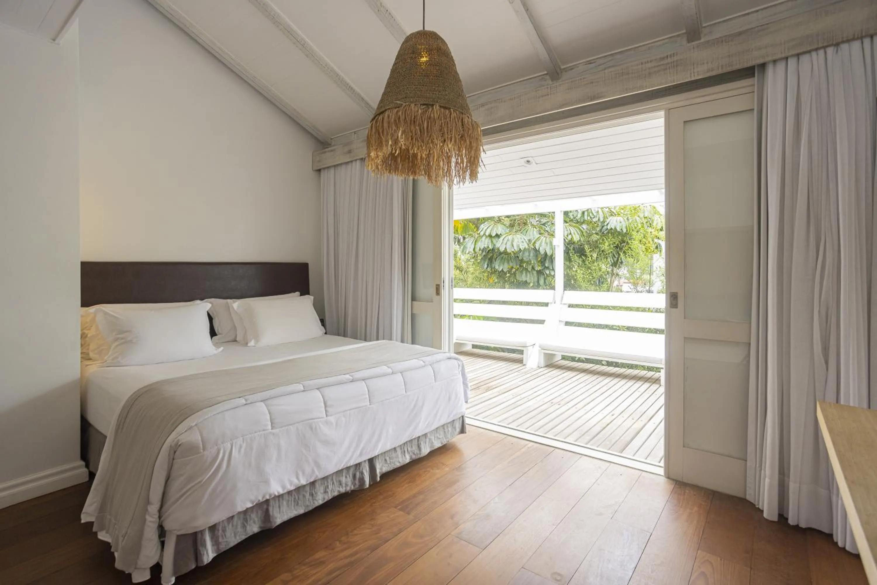 Bed in Felissimo Exclusive Hotel