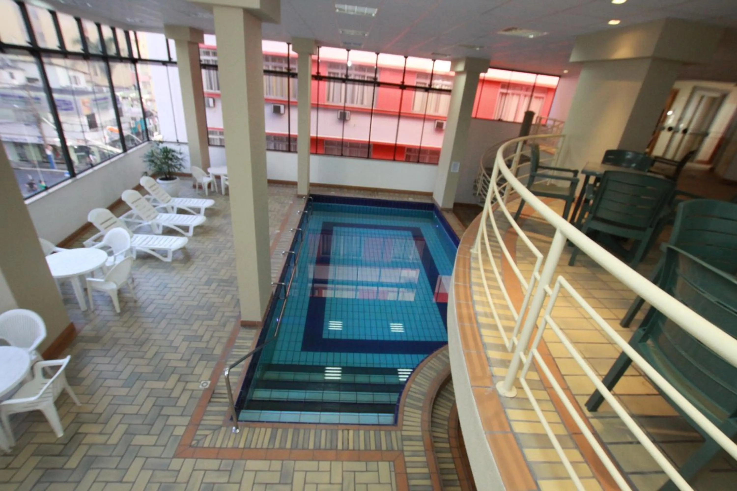 Swimming pool in Hotel Blumenau - Balneário Camboriú