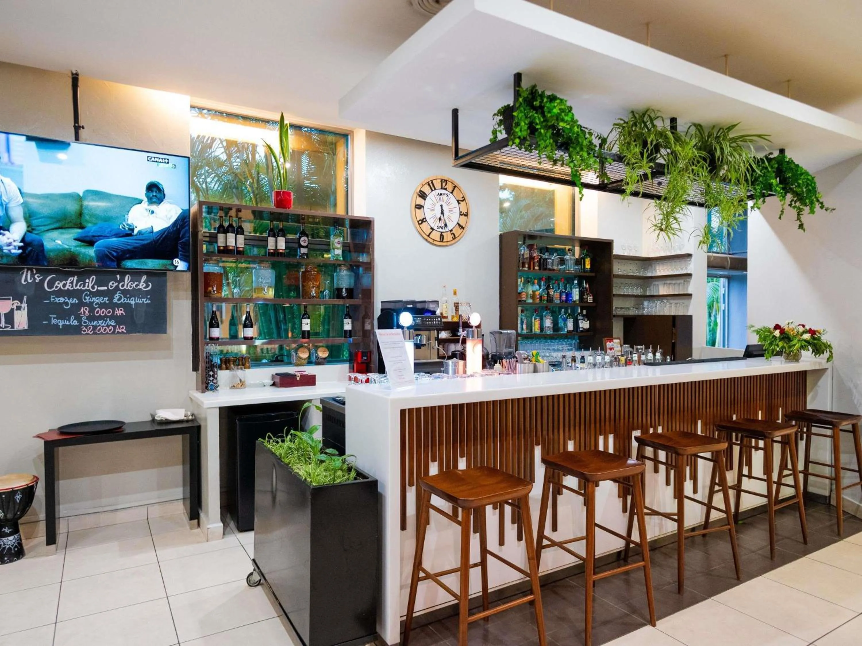 Lounge or bar in Ibis Antananarivo Ankorondrano