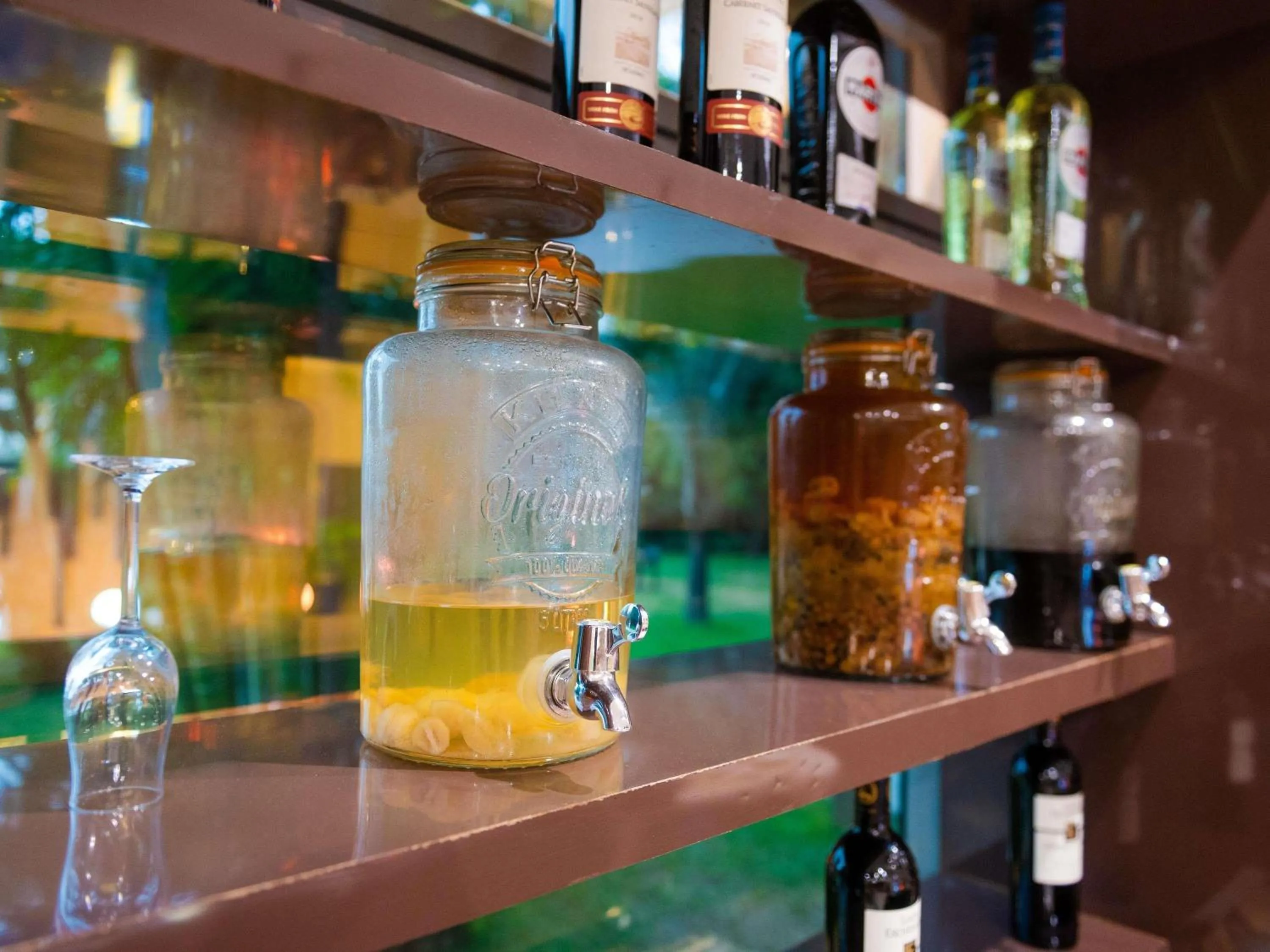 Lounge or bar in Ibis Antananarivo Ankorondrano