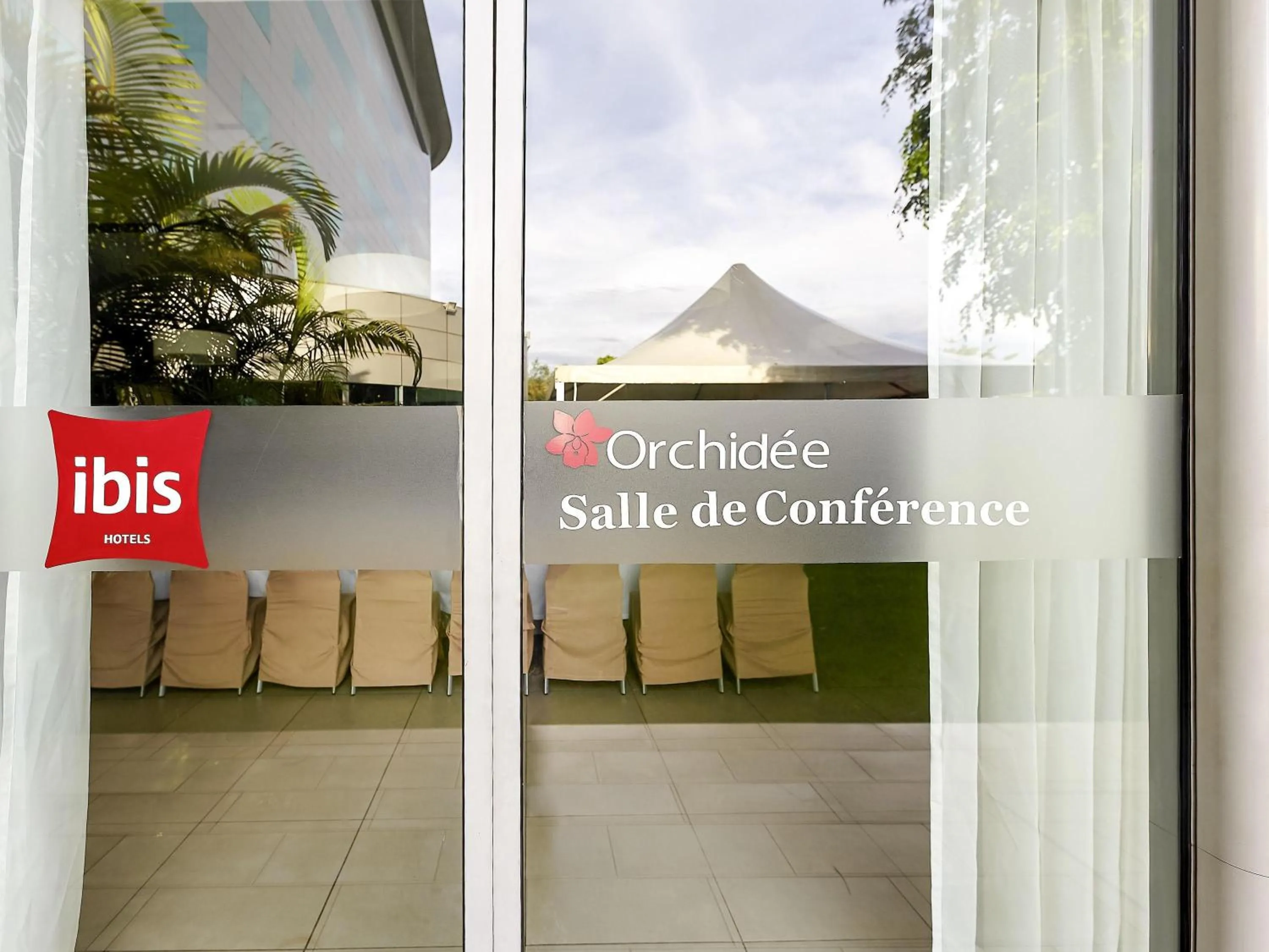 Meeting/conference room in Ibis Antananarivo Ankorondrano