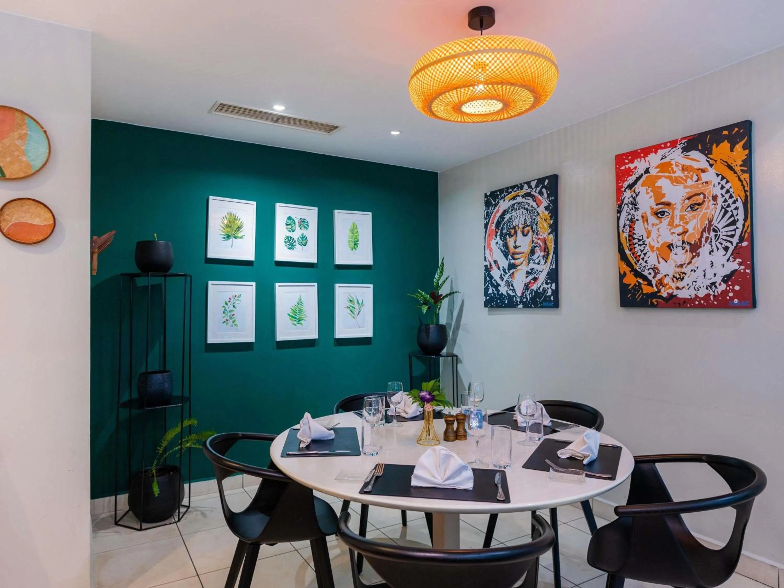 Restaurant/places to eat in Ibis Antananarivo Ankorondrano