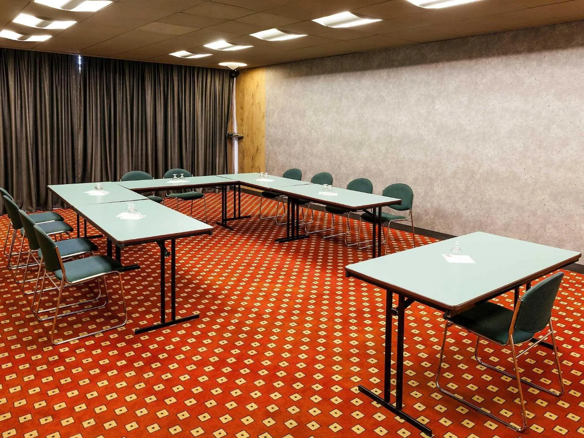 Meeting/conference room in ibis Douala