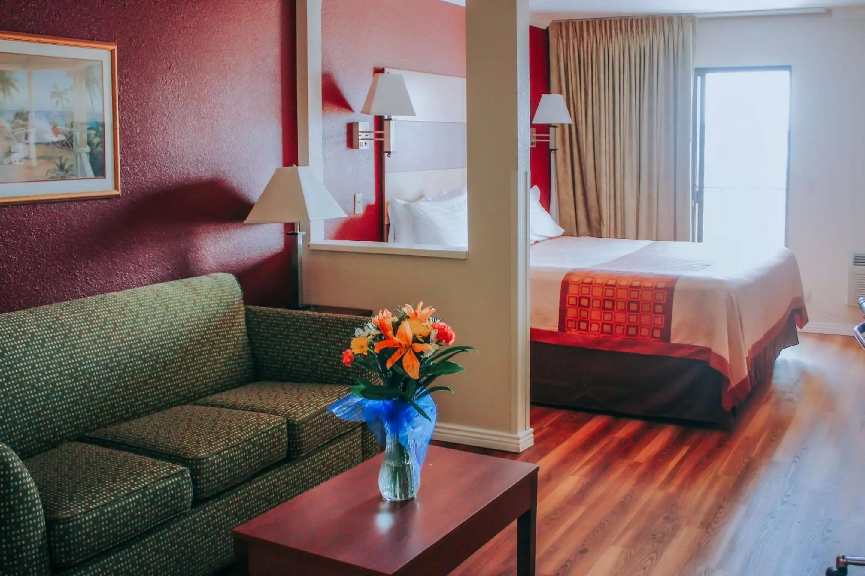 Photo of the whole room, Bed in Rodeway Inn & Suites Lake Havasu City Photo of the whole room, Bed in Rodeway Inn & Suites Lake Havasu City