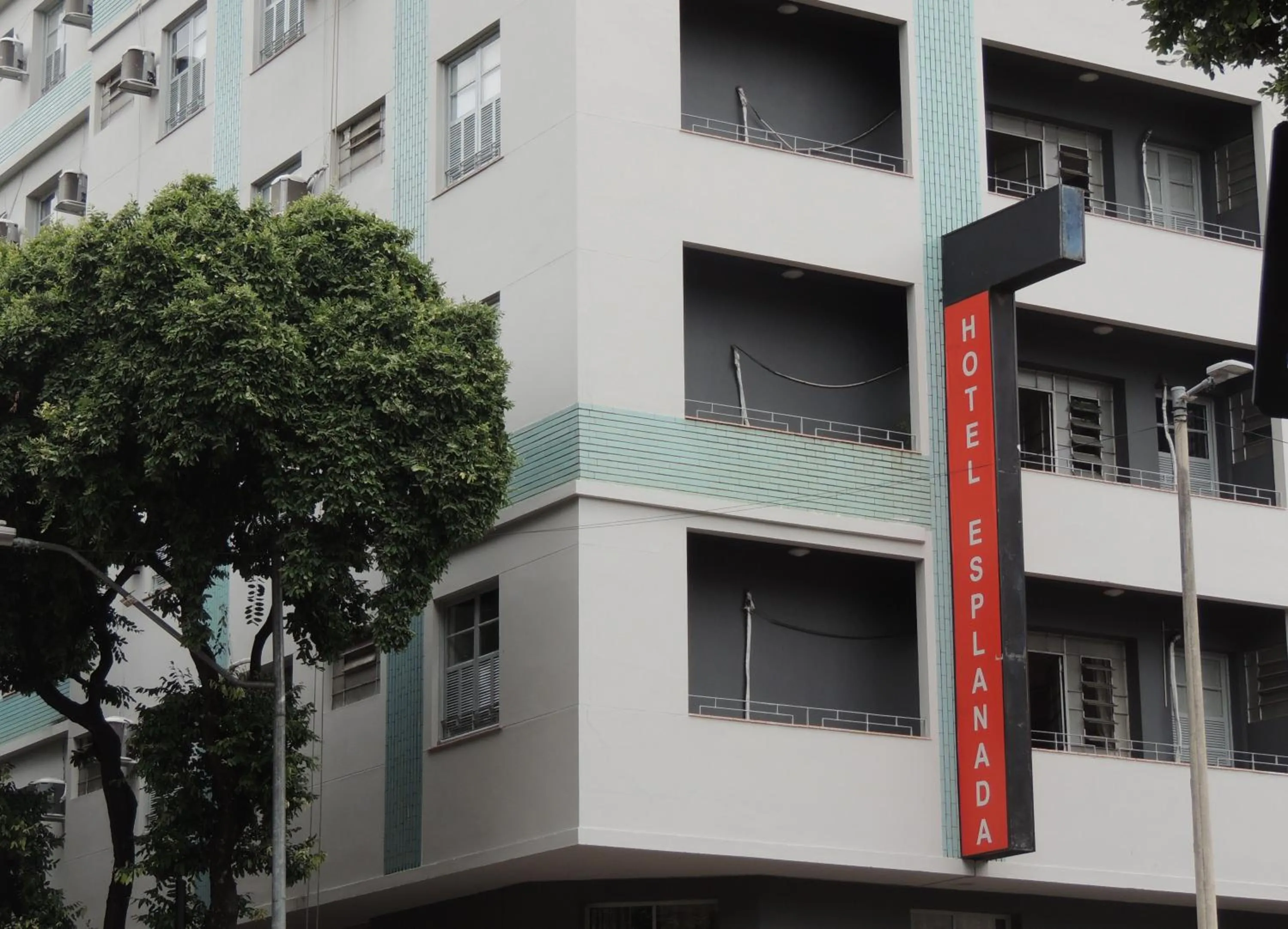 Facade/entrance in Hotel Esplanada Belo Horizonte - Proximo a Estacao de Trem