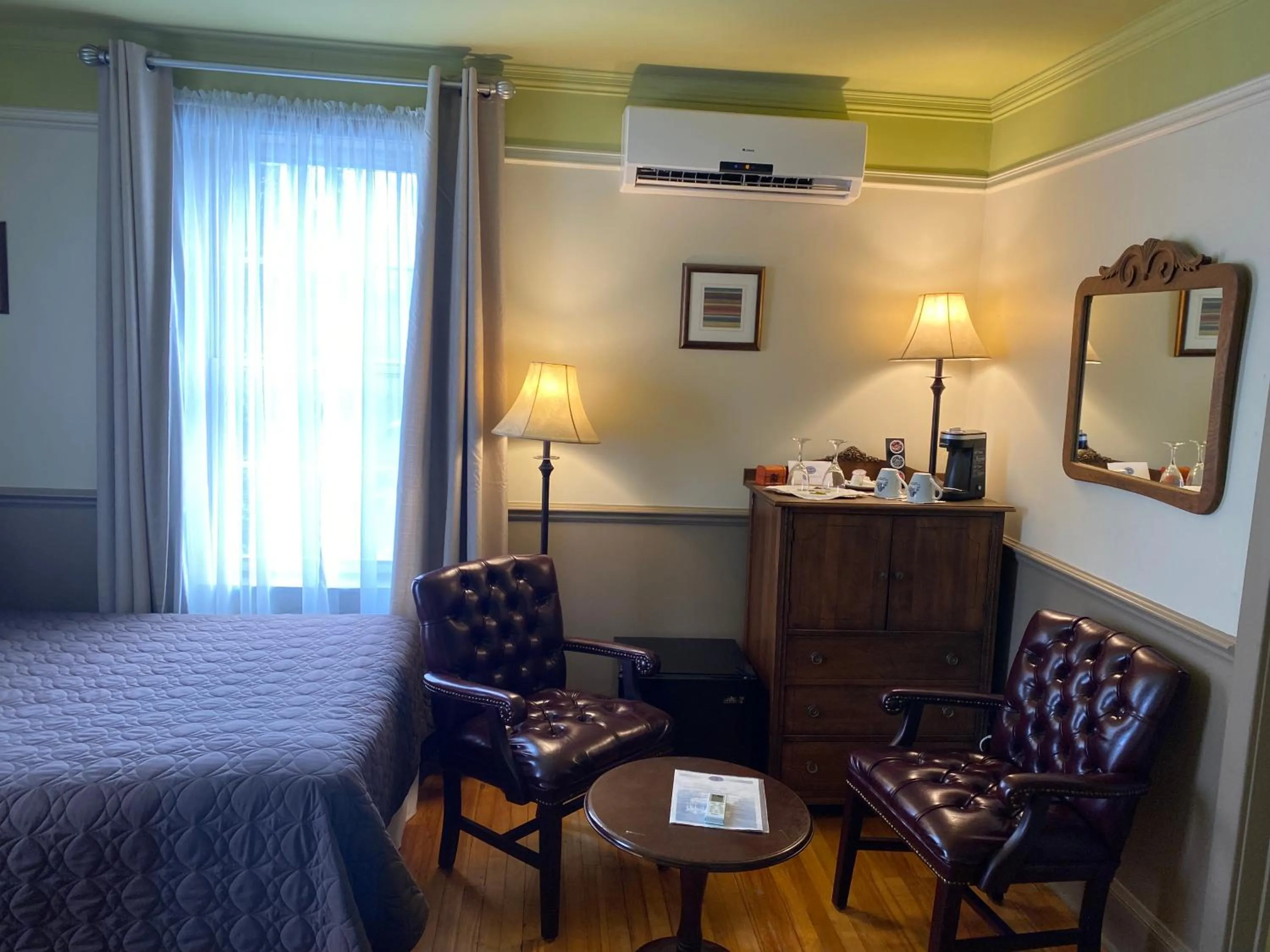 Bed in Au Manoir de la rue Merry