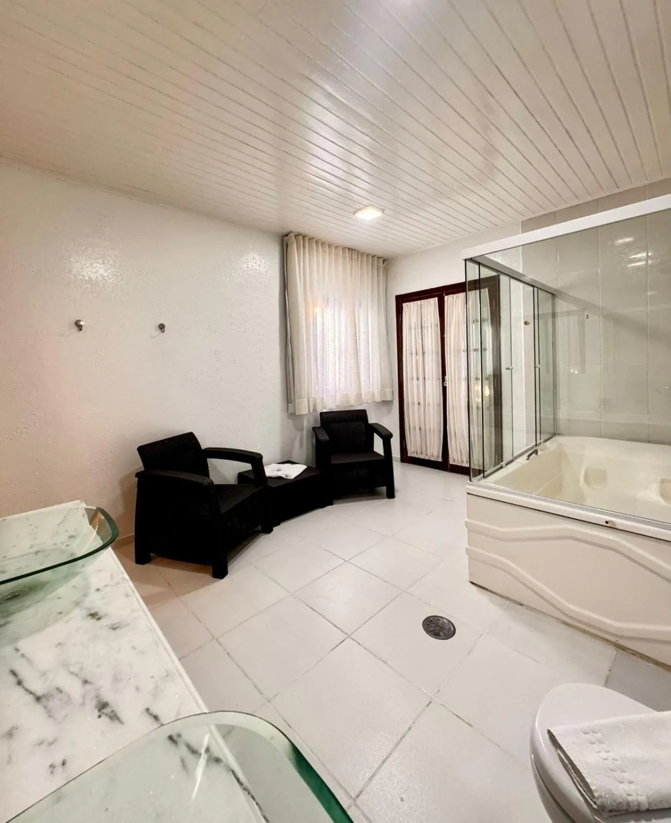 Bathroom, Bed in Pousada de Charme Vila Natal