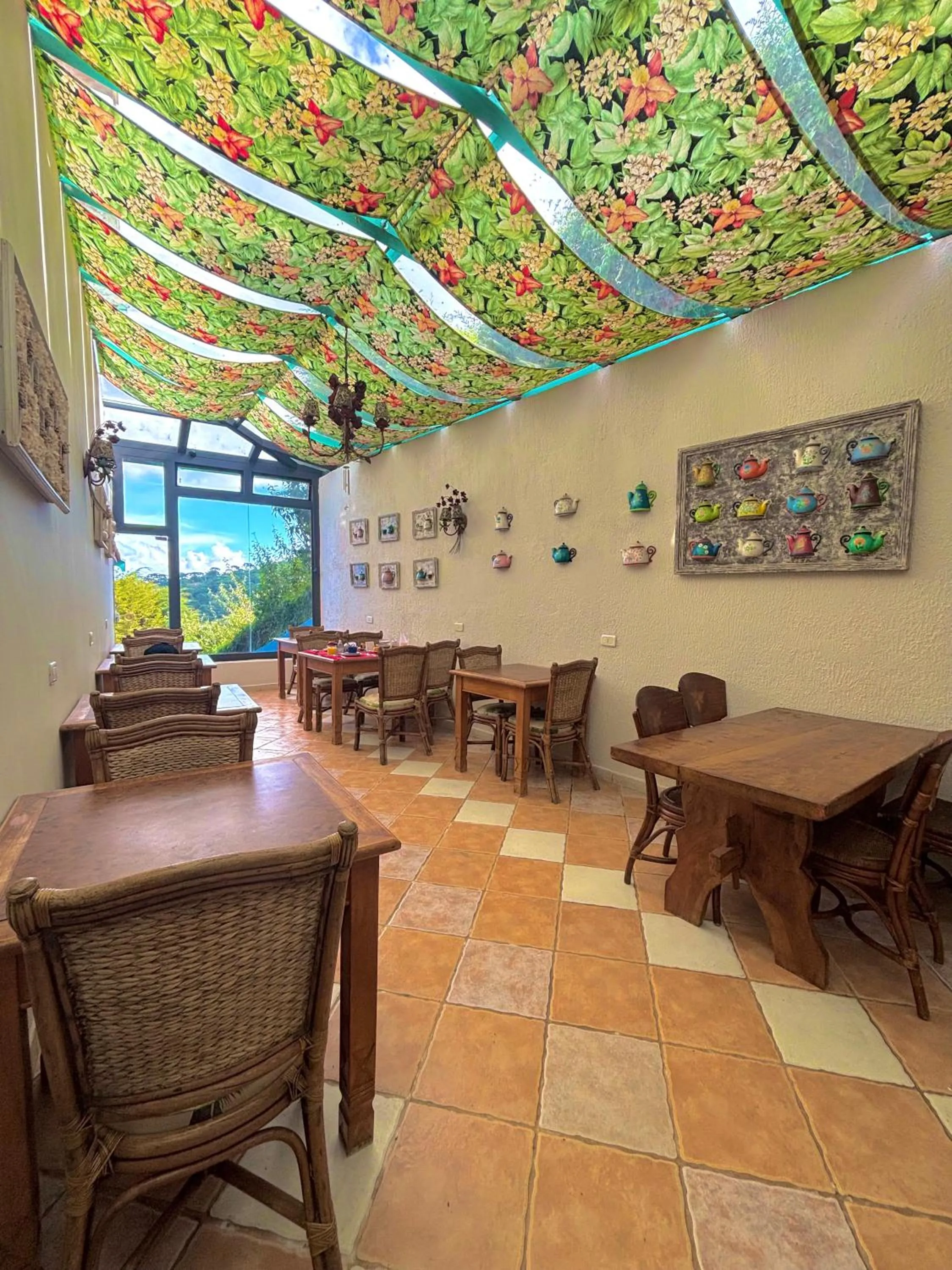 Restaurant/places to eat in Pousada de Charme Vila Natal