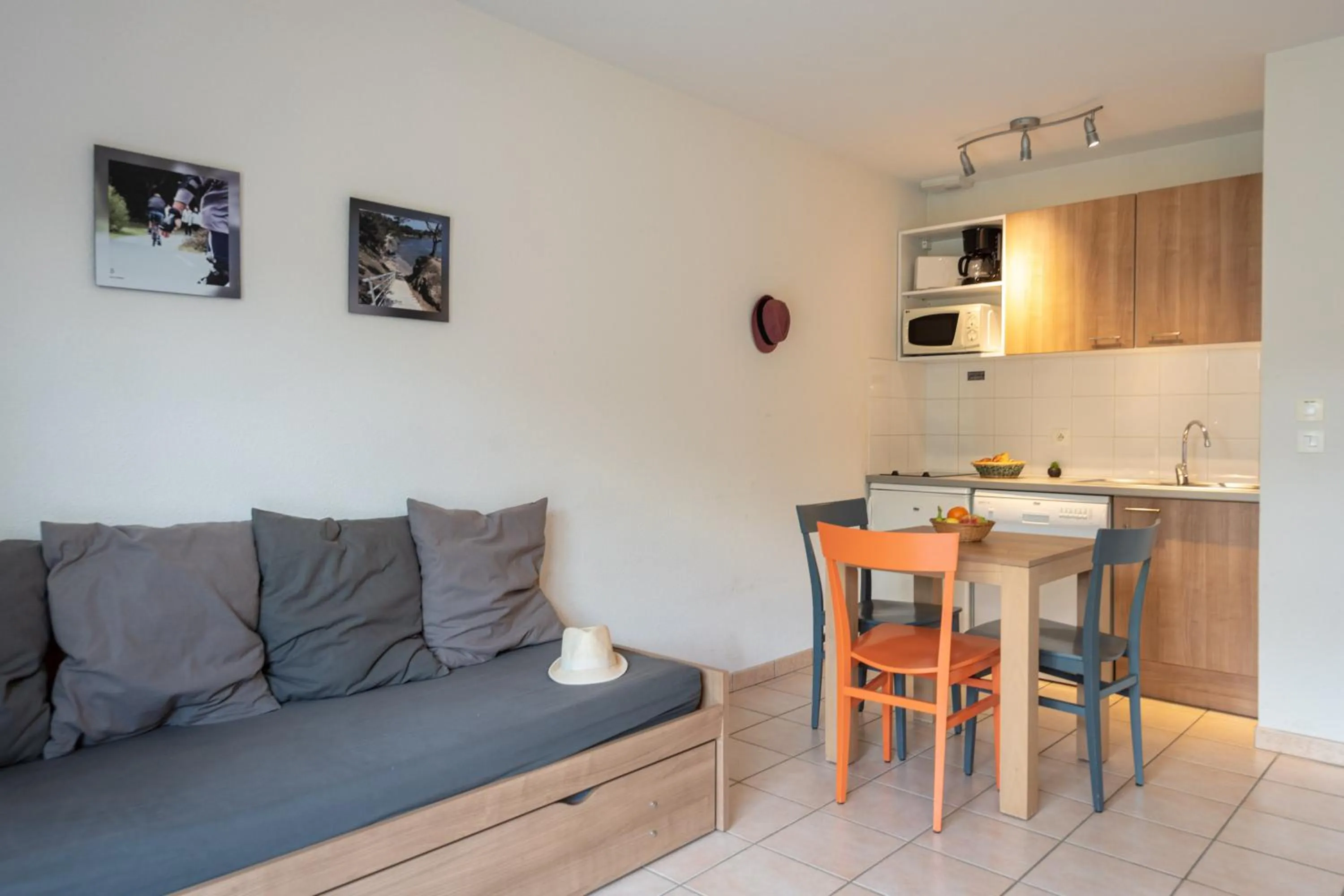 Kitchen or kitchenette in Terres de France - Le Domaine Du Golf