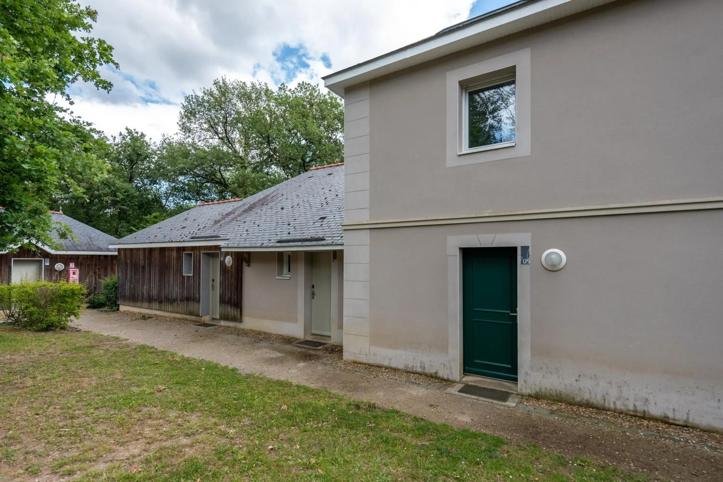 Facade/entrance in Terres de France - Le Domaine Du Golf Facade/entrance in Terres de France - Le Domaine Du Golf