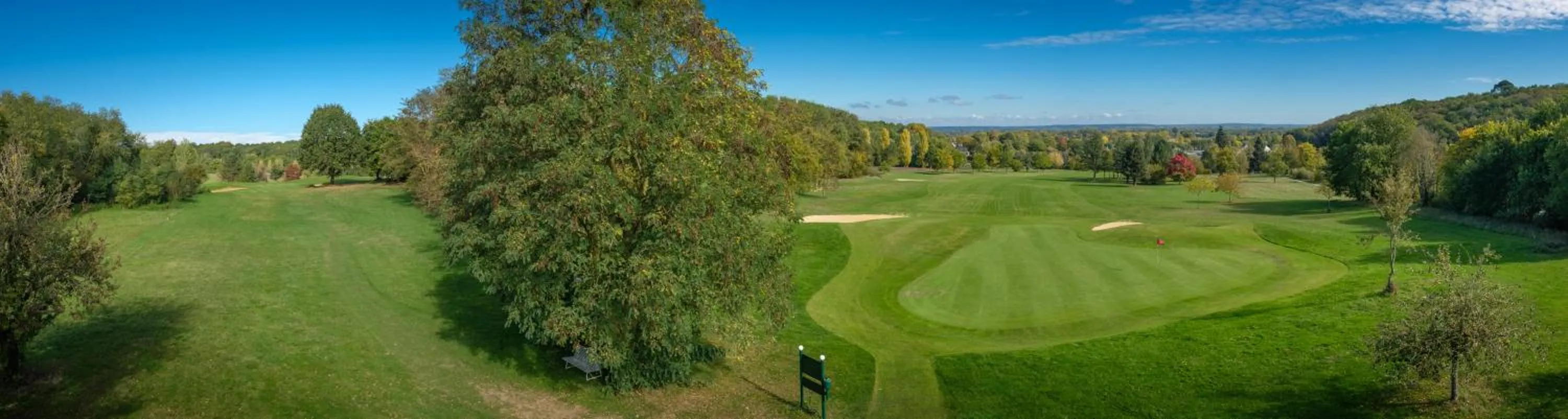 Natural landscape in Terres de France - Le Domaine Du Golf