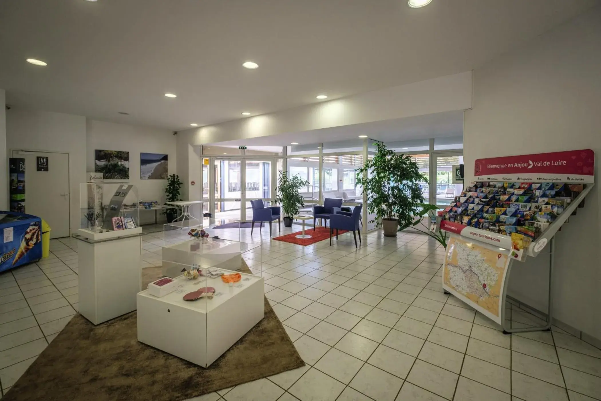 Lobby or reception in Terres de France - Le Domaine Du Golf Lobby or reception in Terres de France - Le Domaine Du Golf