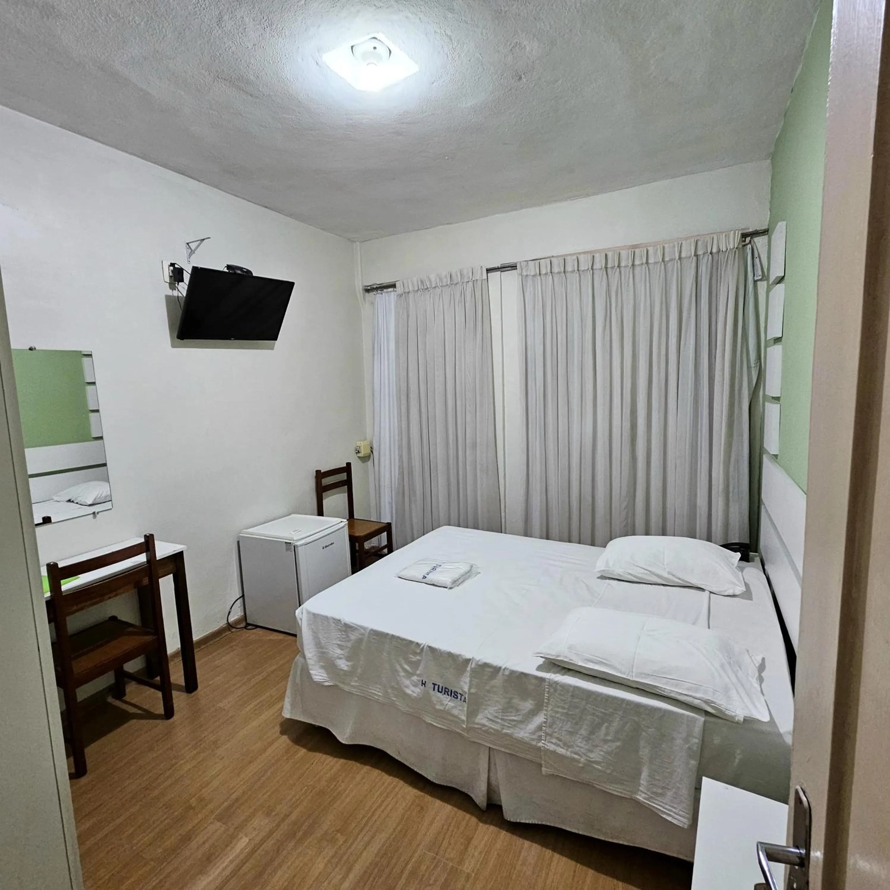 Bed in Hotel Turista