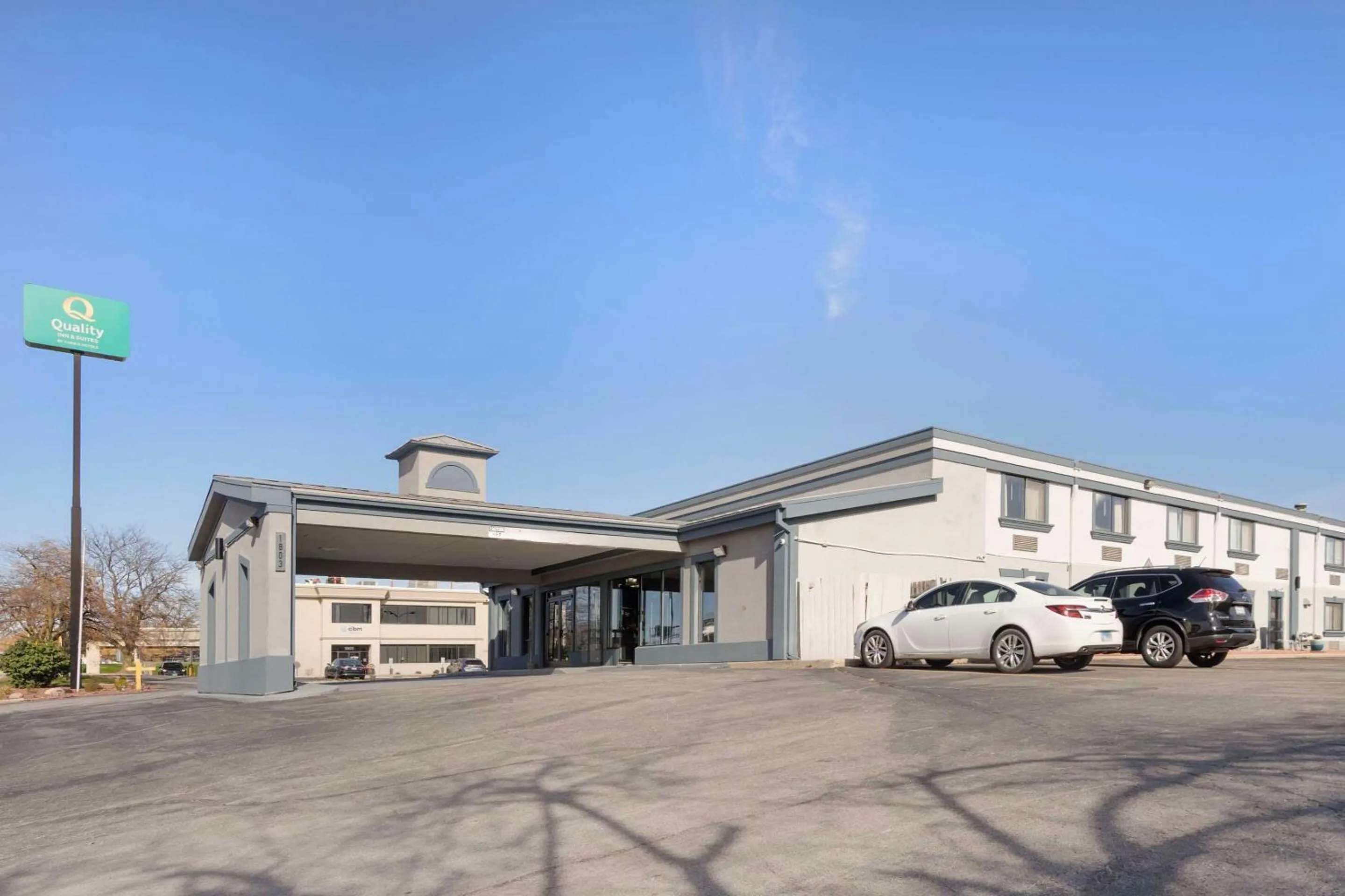 Property building in Quality Inn &amp; Suites Bloomington University Area