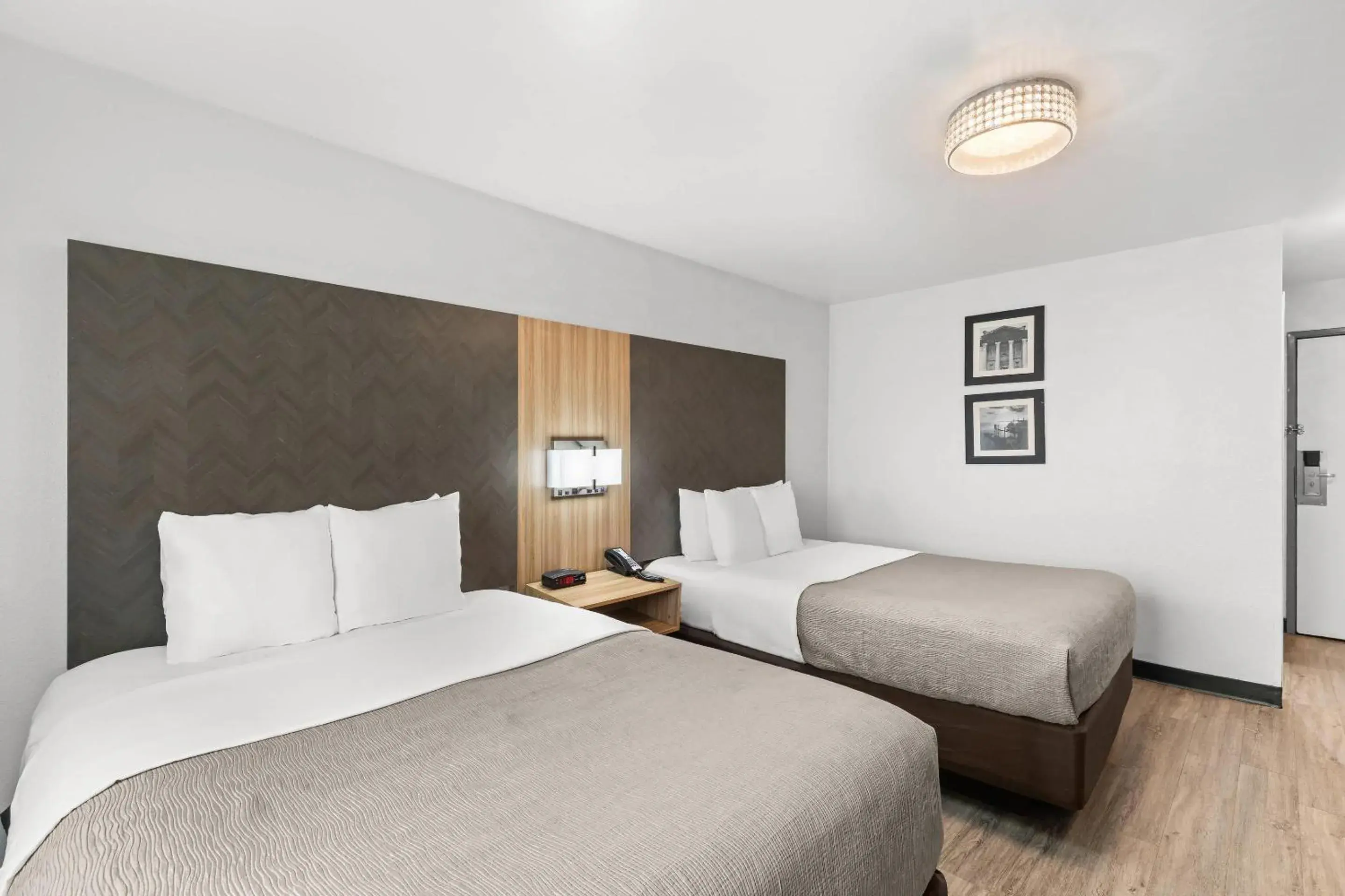 Bedroom, Bed in Quality Inn Atlanta Airport-Central Bedroom, Bed in Quality Inn Atlanta Airport-Central