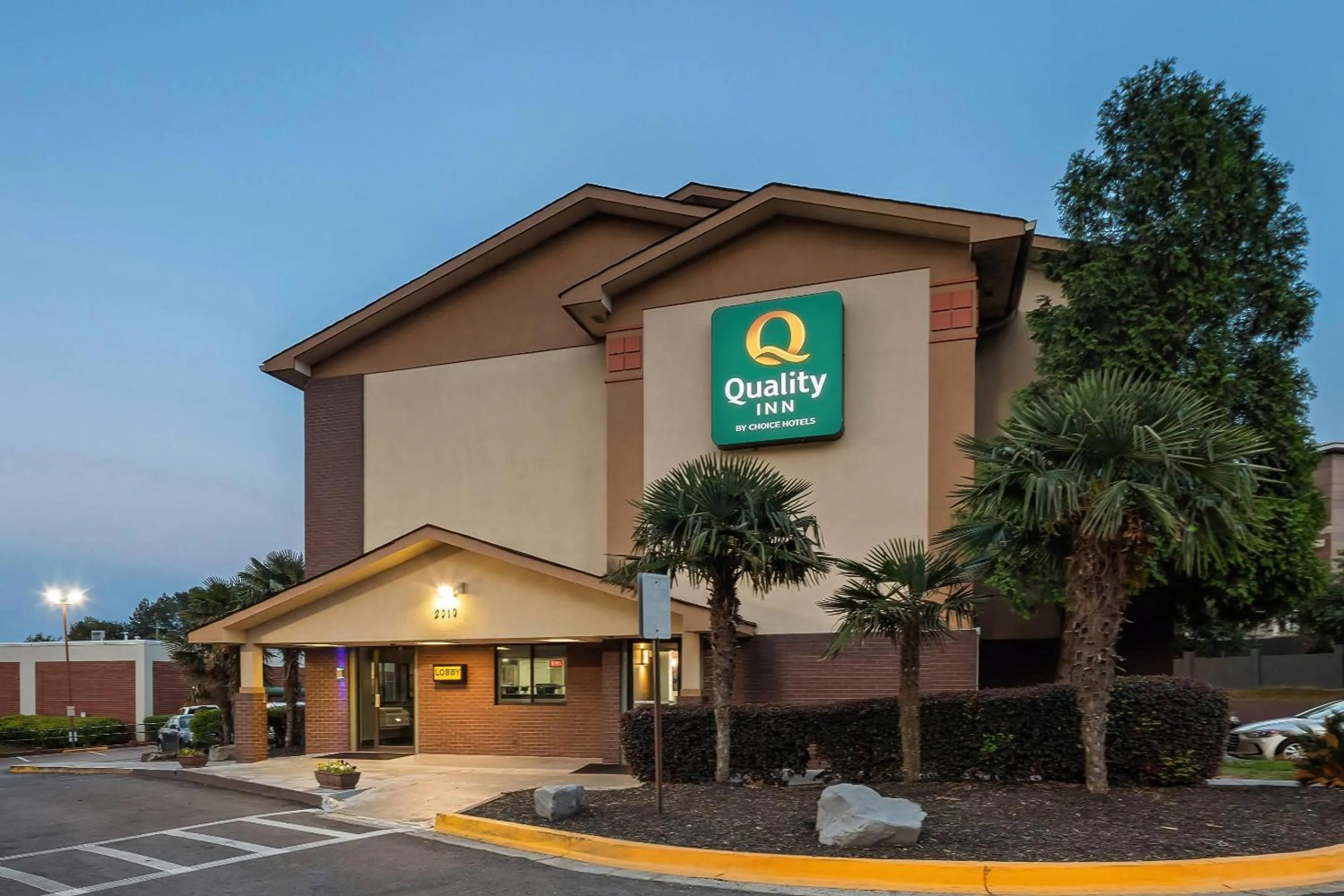 Property building in Quality Inn Atlanta Airport-Central
