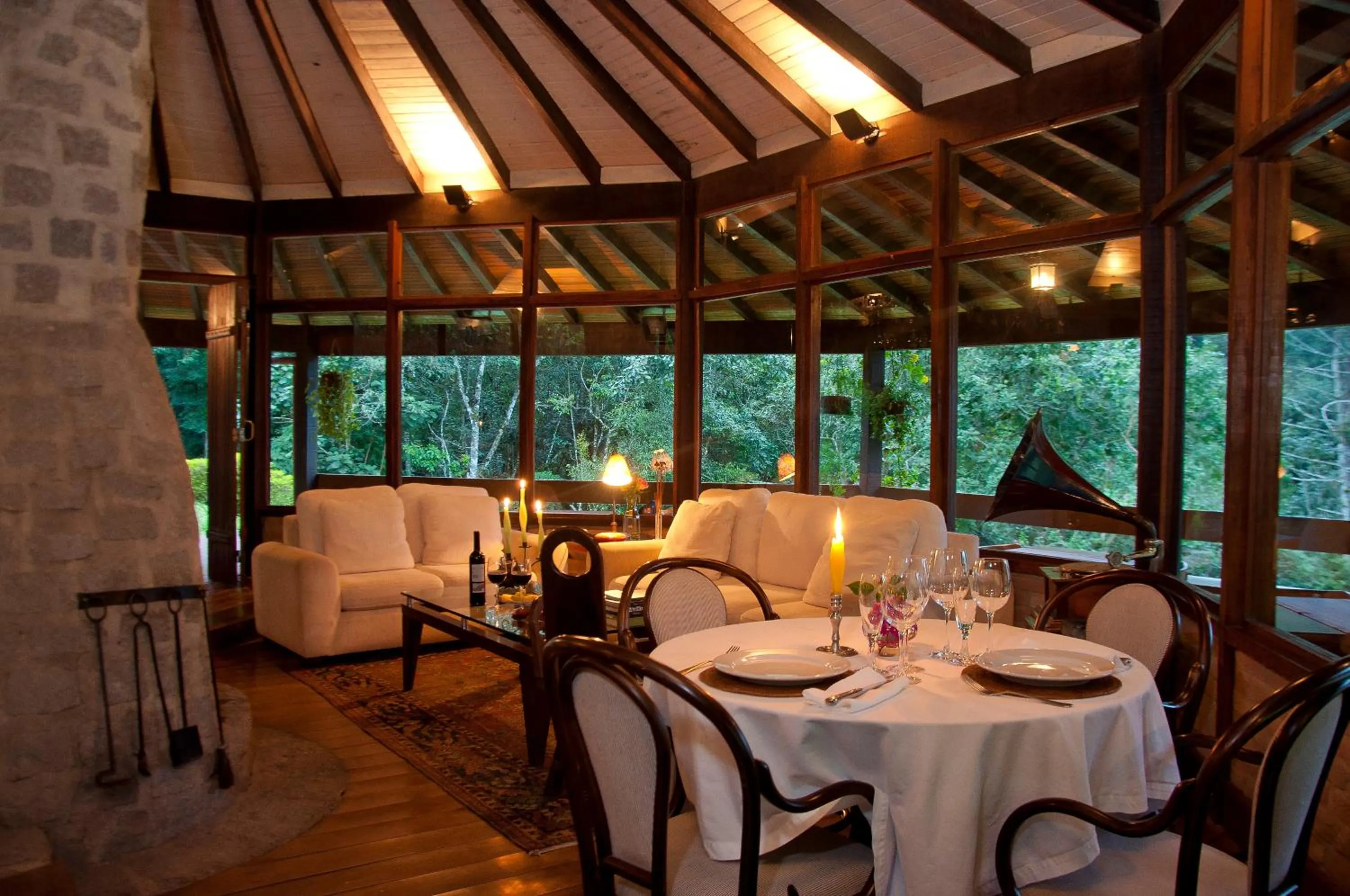 Restaurant/places to eat in Pousada Tijupá