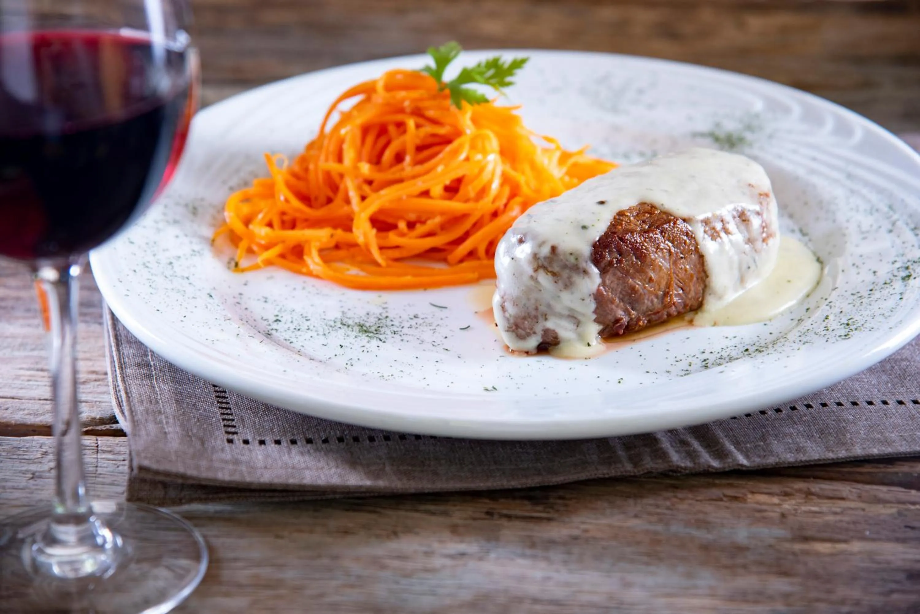 Restaurant/places to eat in Pousada Tijupá