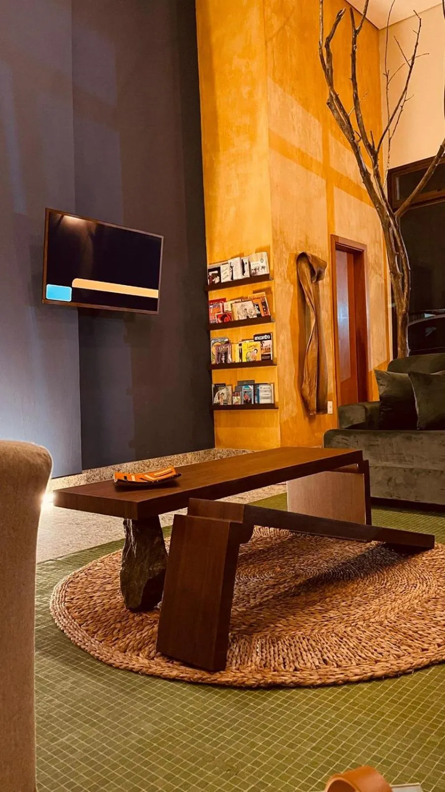 Property building in Differential Flat