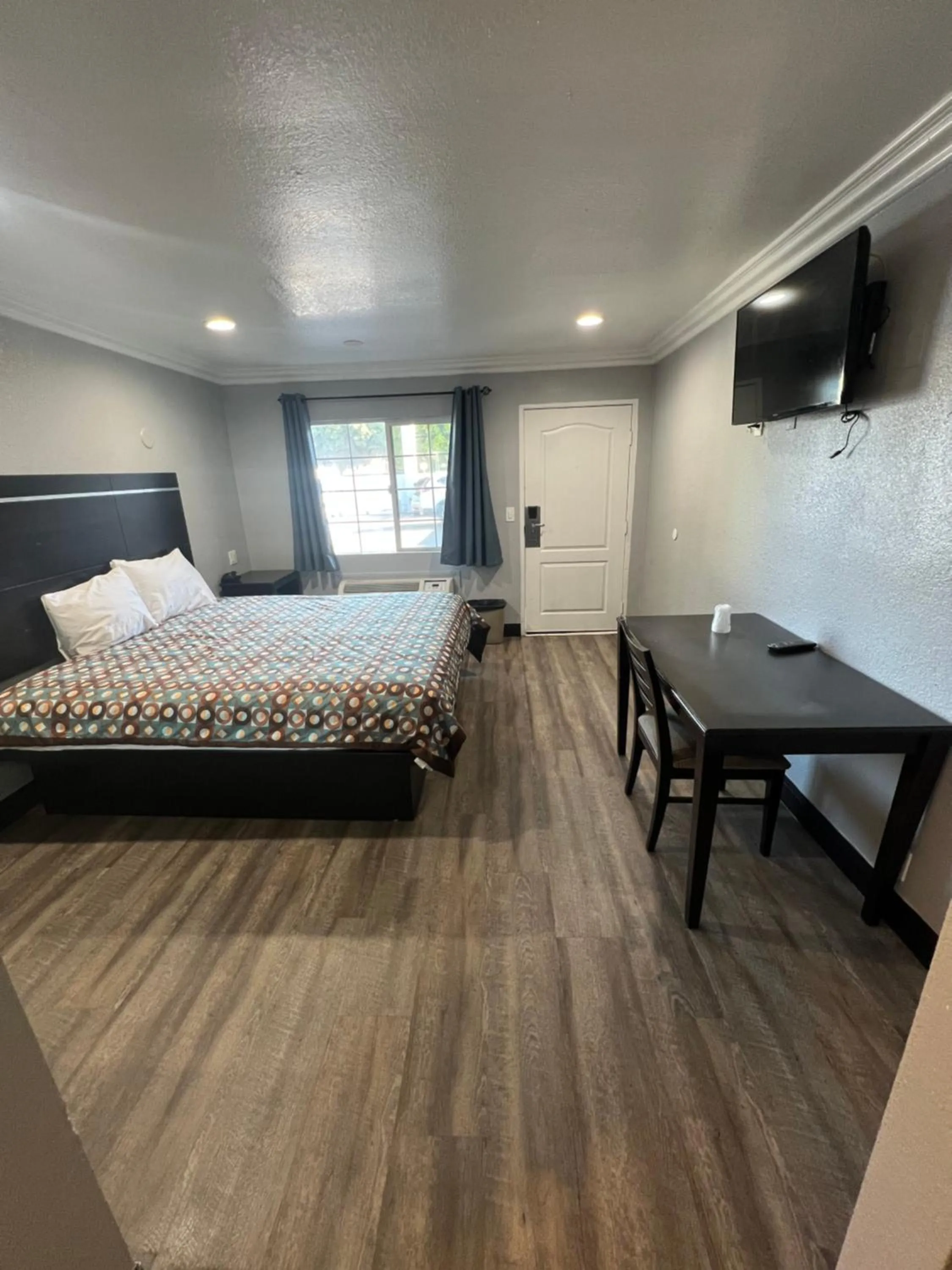 Bed in Budget Motel