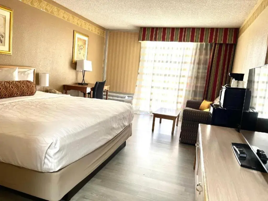 Brentwood Inn & Garden Brentwood Inn & Garden