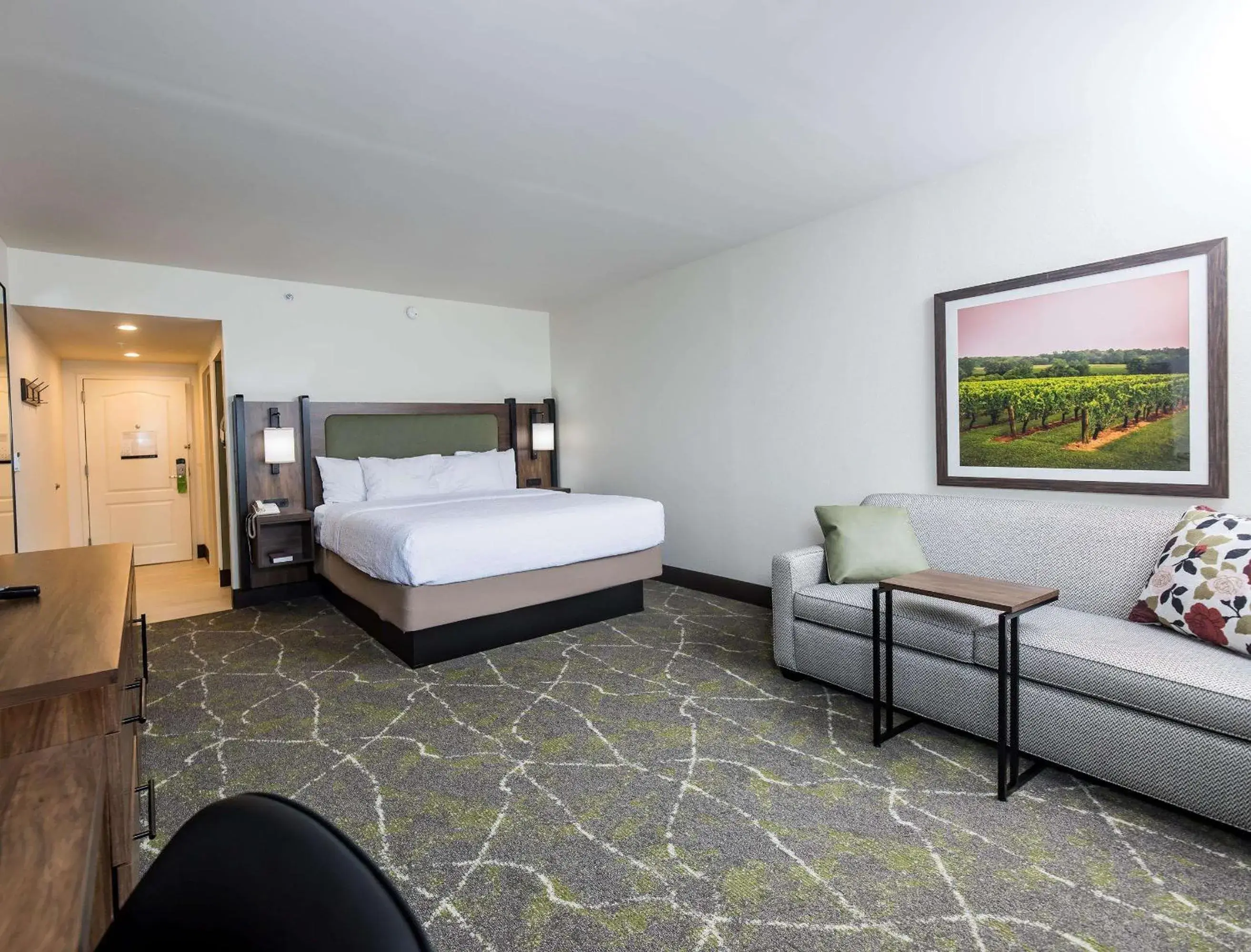 Living room, Bed in Hampton Inn & Suites Dobson Living room, Bed in Hampton Inn & Suites Dobson