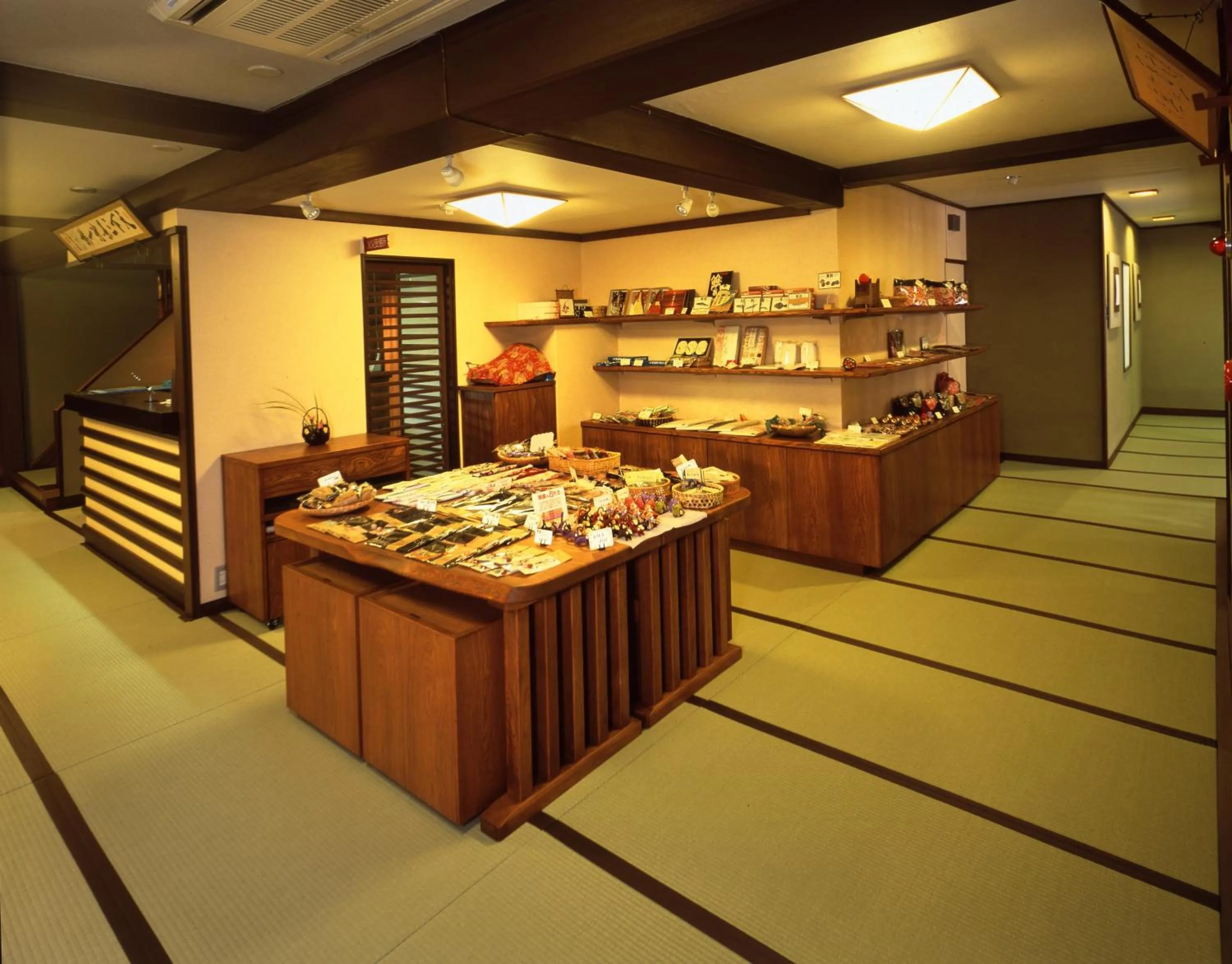 On-site shops in Seikiro Ryokan Historical Museum Hotel