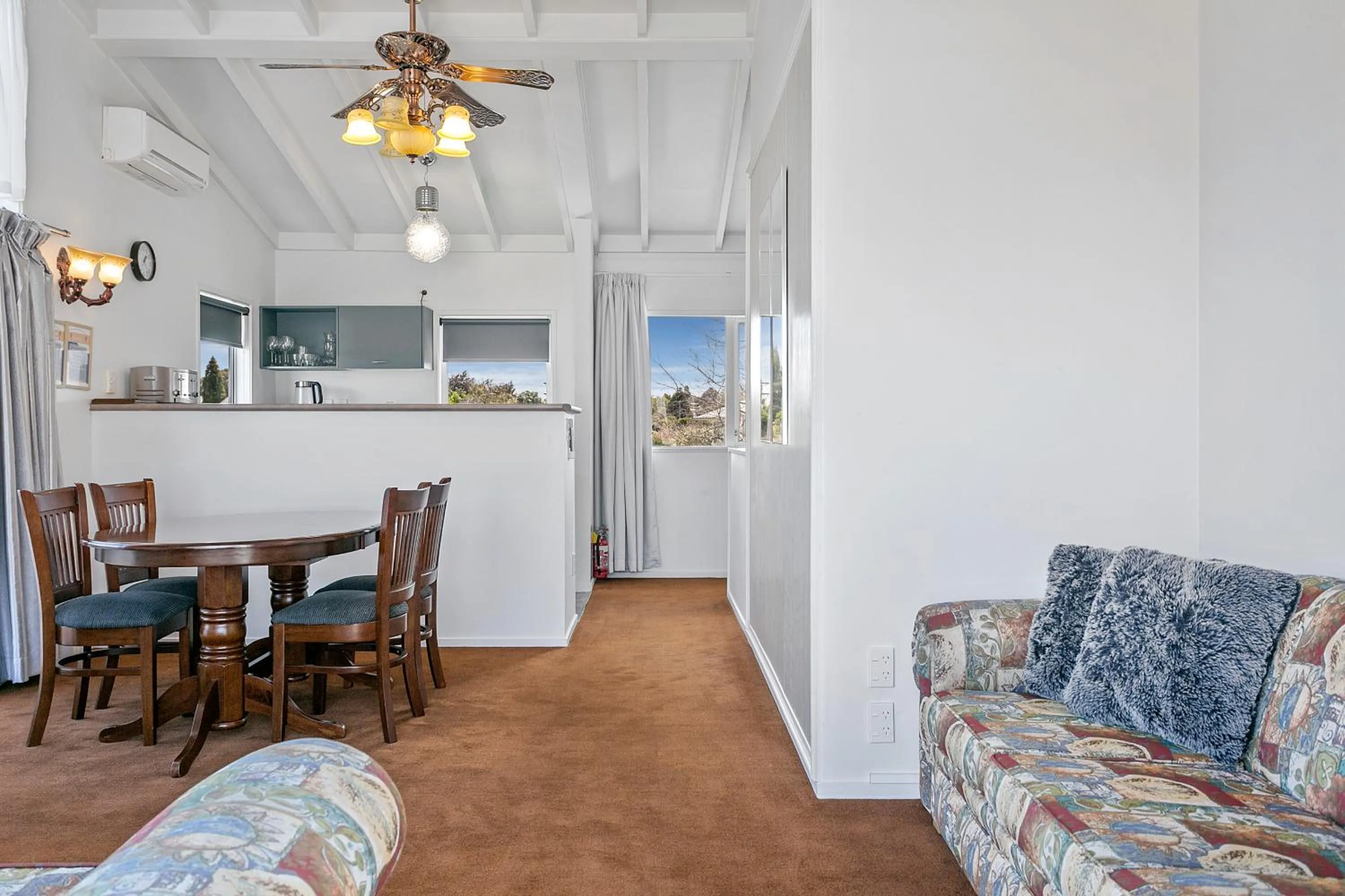 Seating Area in VU Thermal Lodge