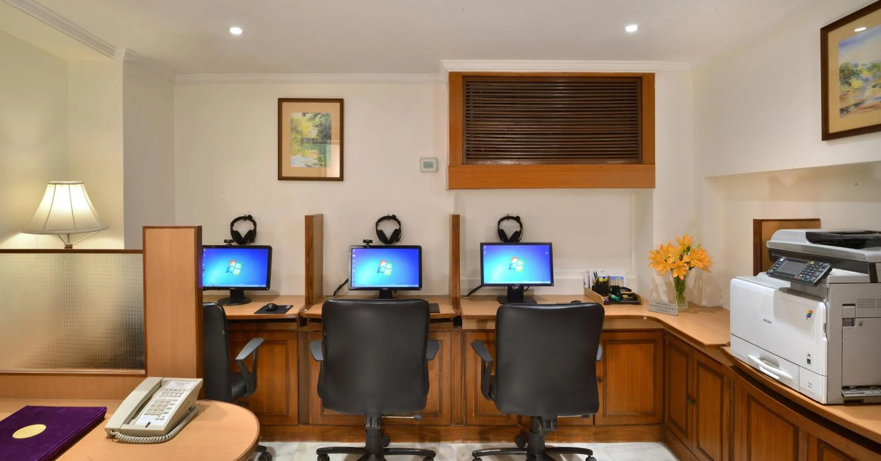 Business facilities in Fortune Landmark, Ahmedabad - Member ITC Hotels' Group