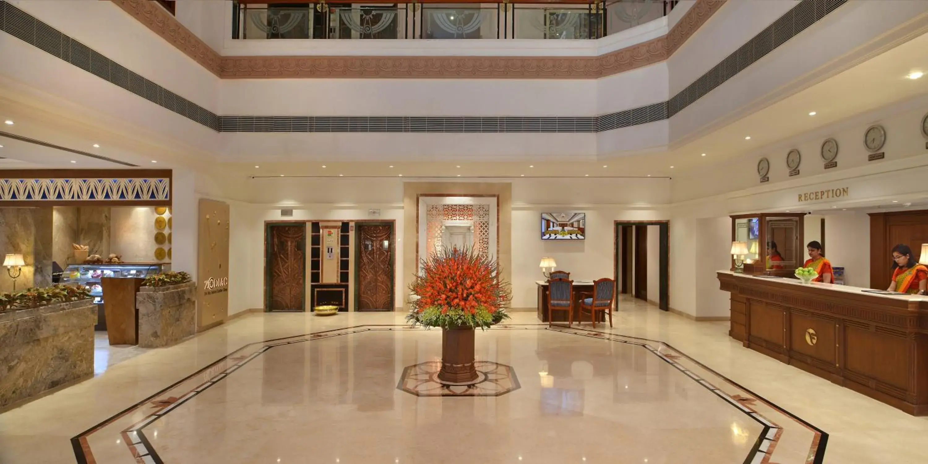 Lobby or reception in Fortune Landmark, Ahmedabad - Member ITC Hotels' Group Lobby or reception in Fortune Landmark, Ahmedabad - Member ITC Hotels' Group