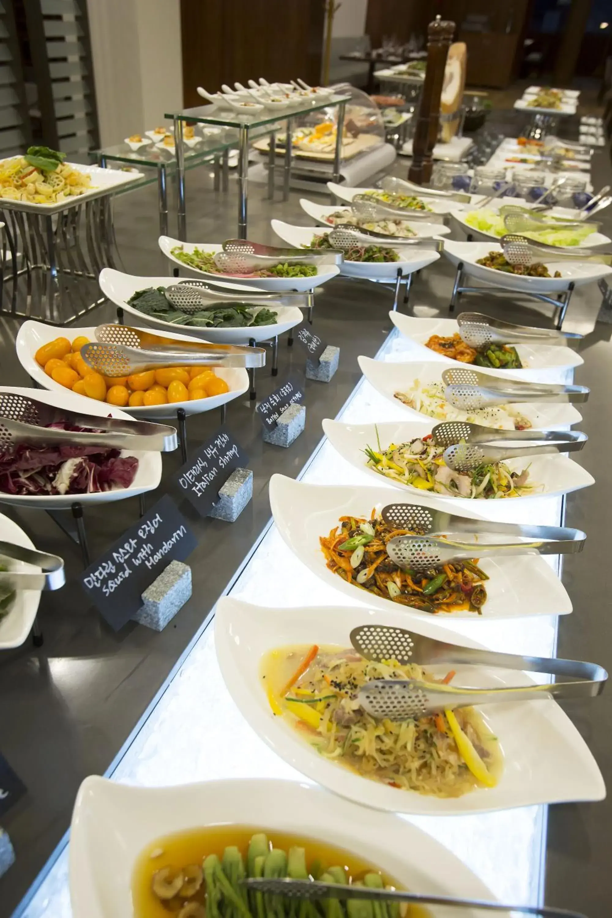 Restaurant/places to eat in Seoul Garden Hotel Restaurant/places to eat in Seoul Garden Hotel