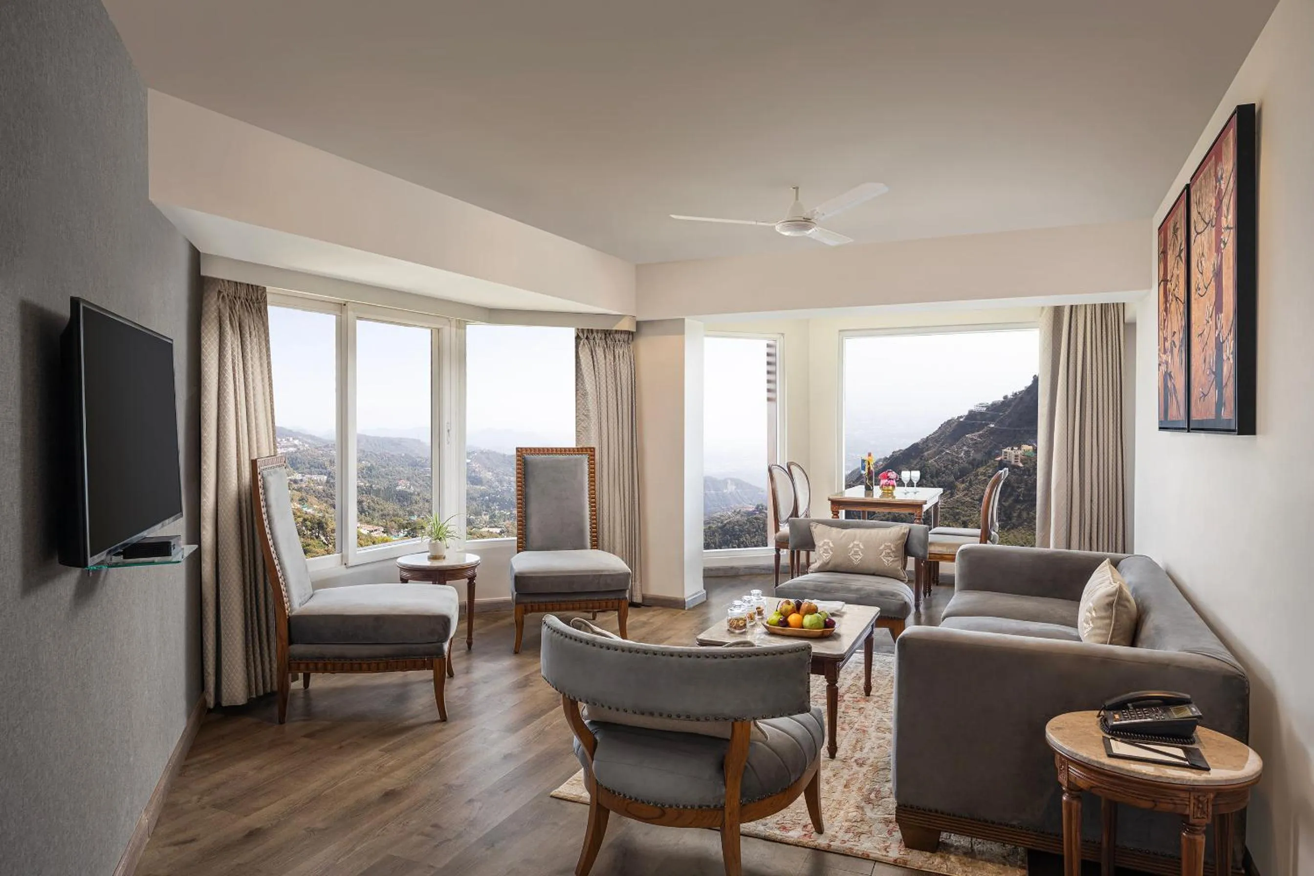 Living room in Fortune Resort Grace, Mussoorie - Member ITC Hotels' Group