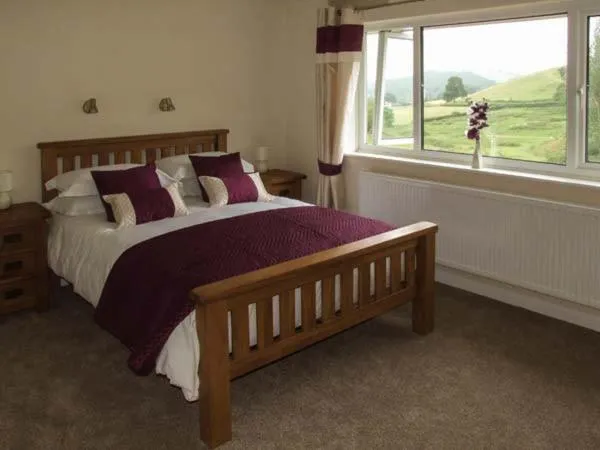 Bed in Cwmgilla Farm