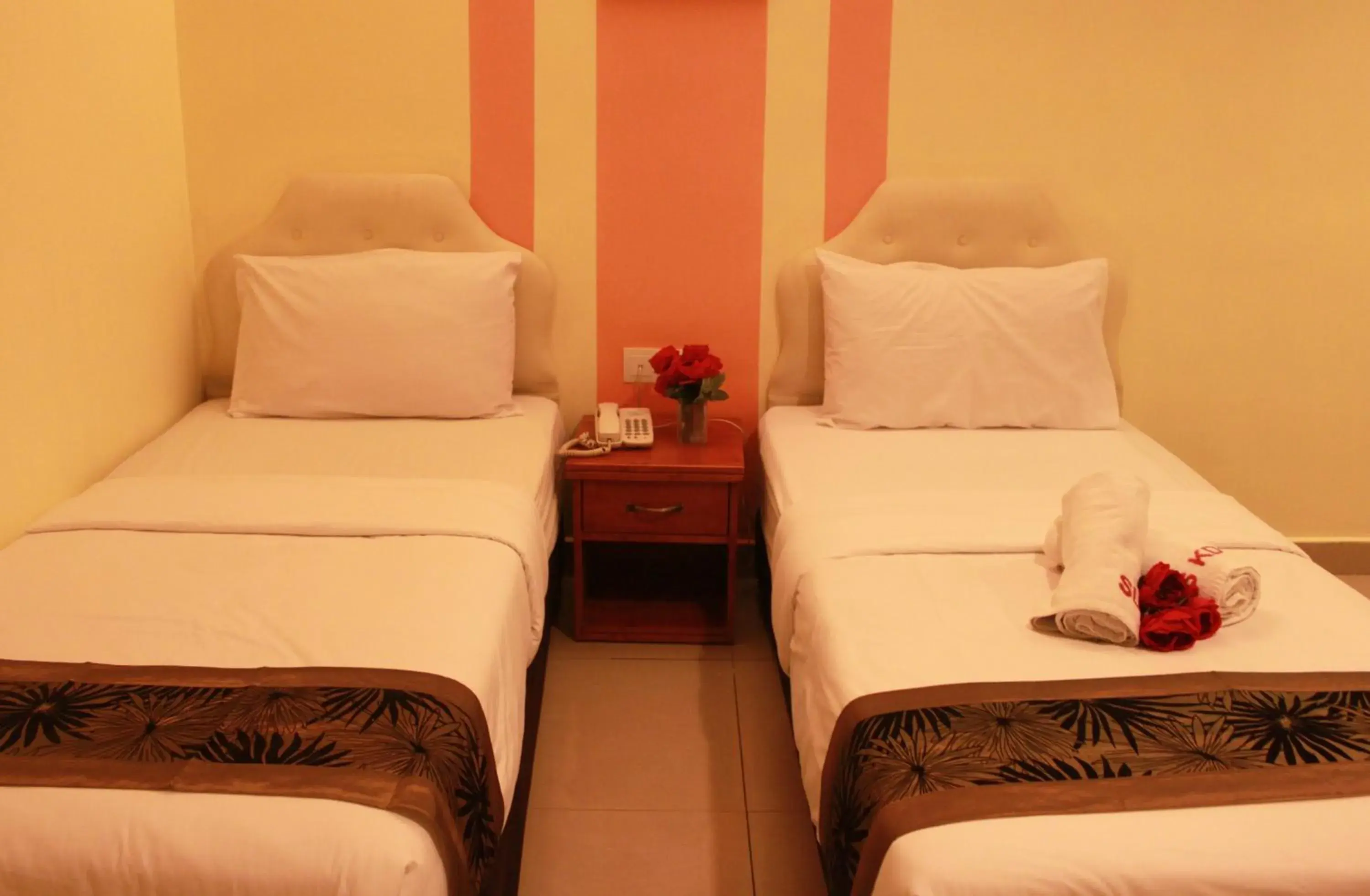 Bedroom, Bed in Sun Inns Hotel Kota Damansara Near Hospital Sungai Buloh Bedroom, Bed in Sun Inns Hotel Kota Damansara Near Hospital Sungai Buloh