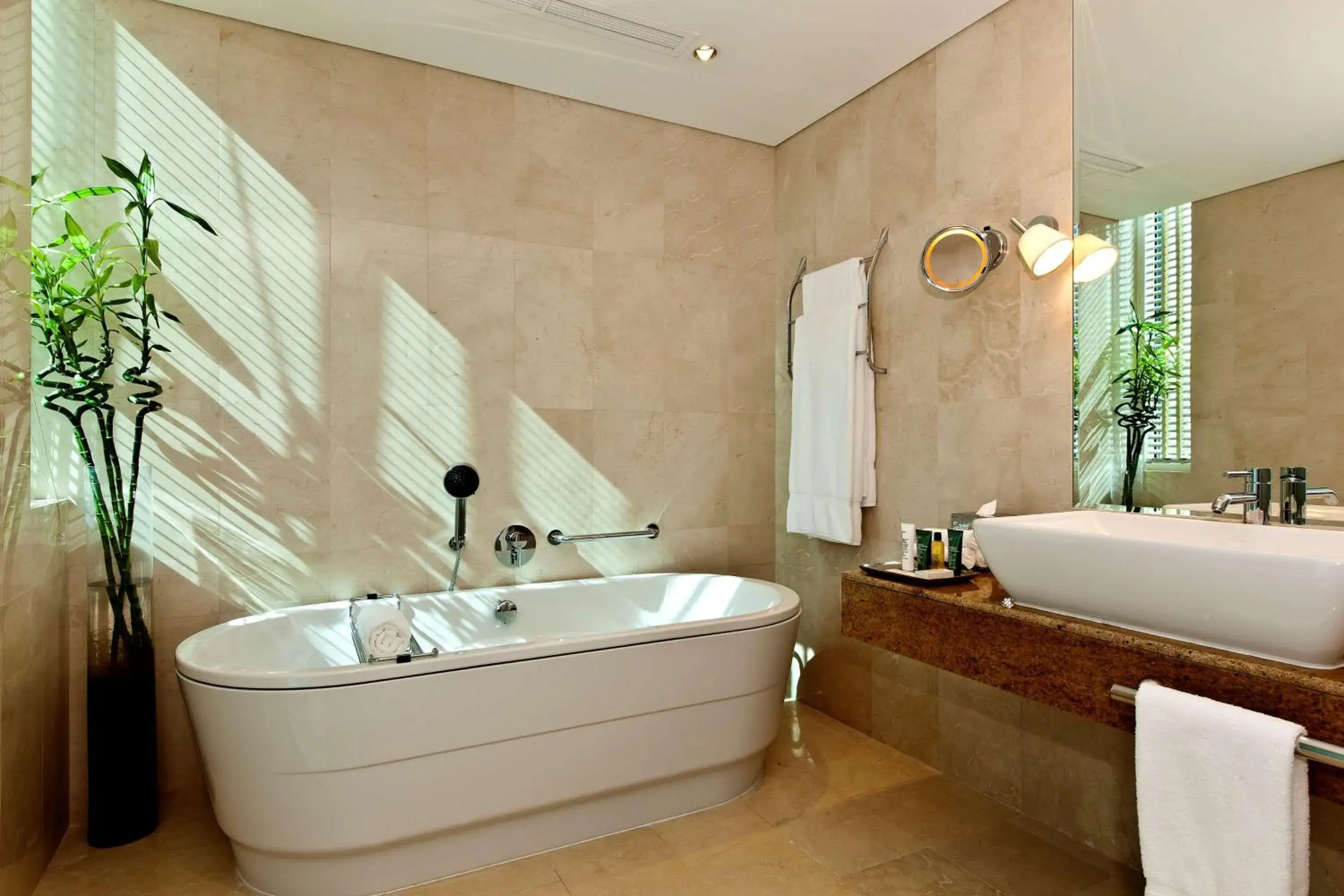 Bathroom in Hilton Doha Bathroom in Hilton Doha