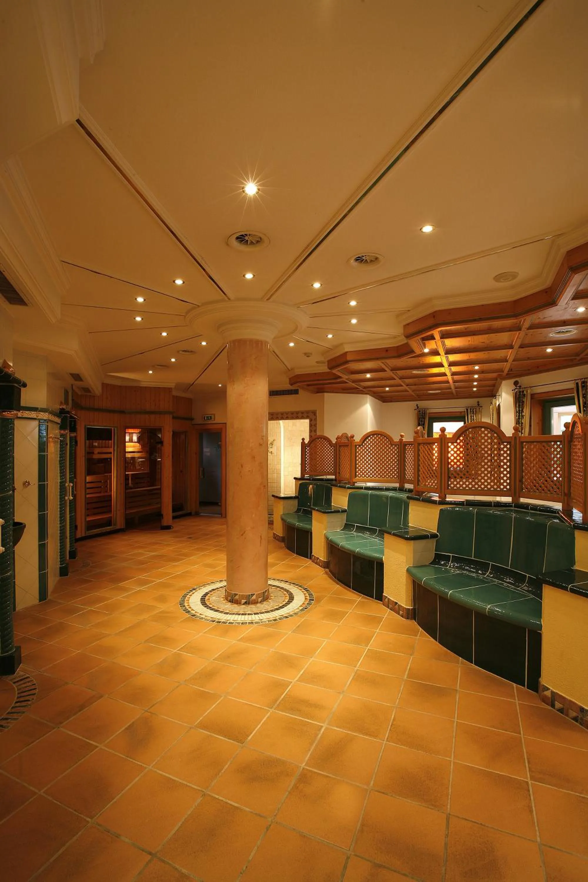 Spa and wellness centre/facilities in Ferienhotel Sonnenhof