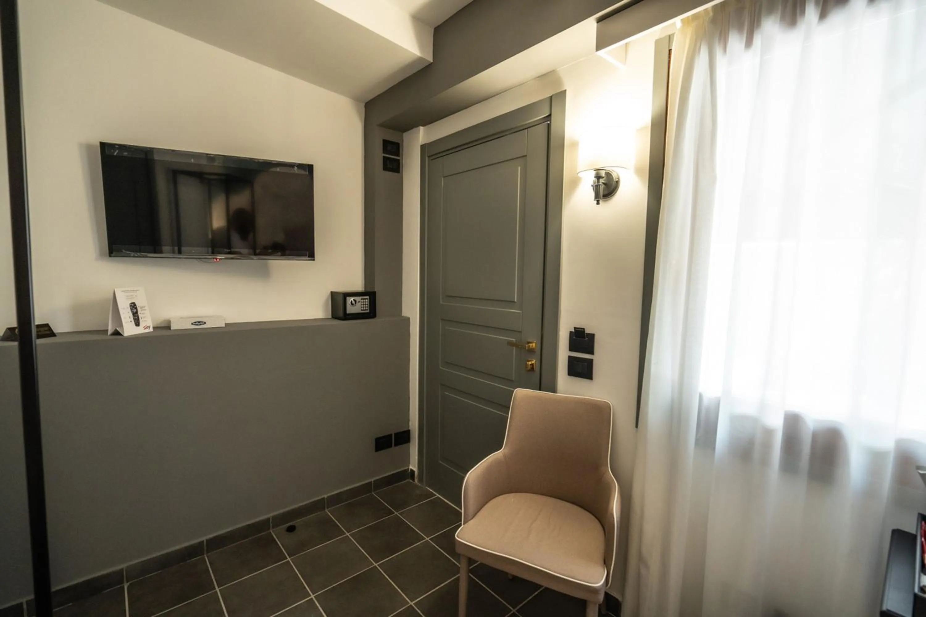 TV and multimedia in Relais Manzoni