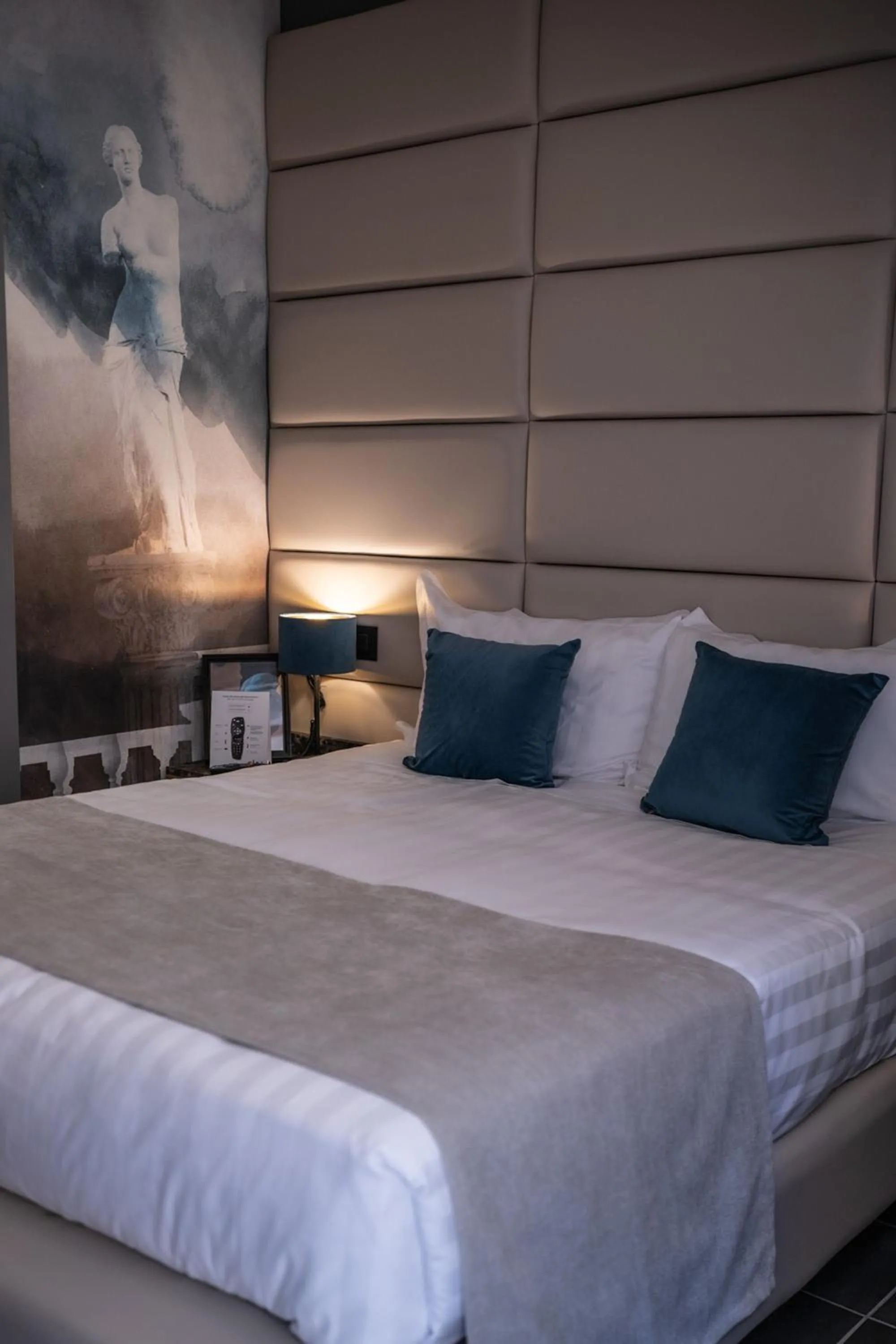 Bed in Relais Manzoni