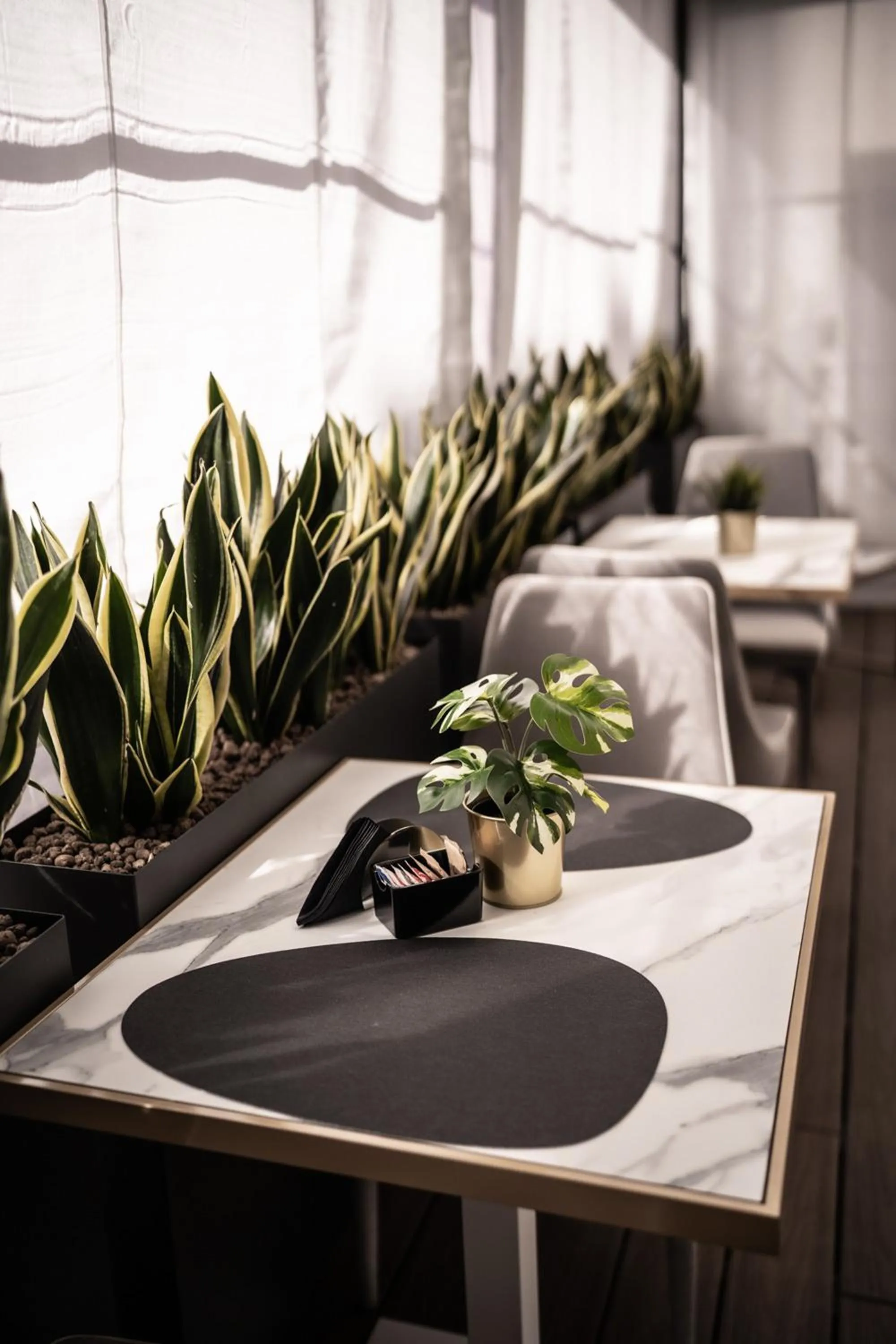 Restaurant/places to eat in Relais Manzoni