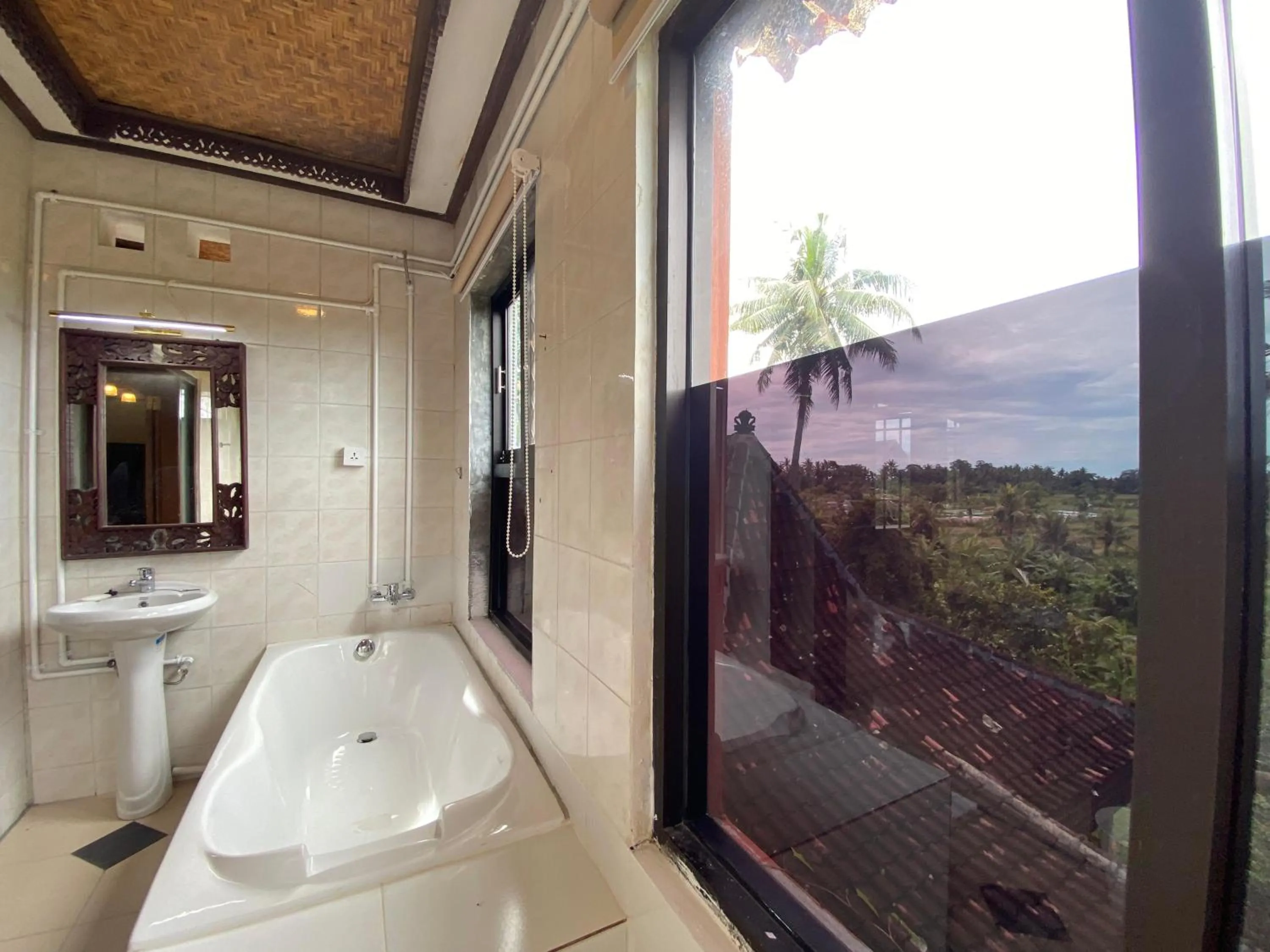 Suly Vegetarian Resort & Spa