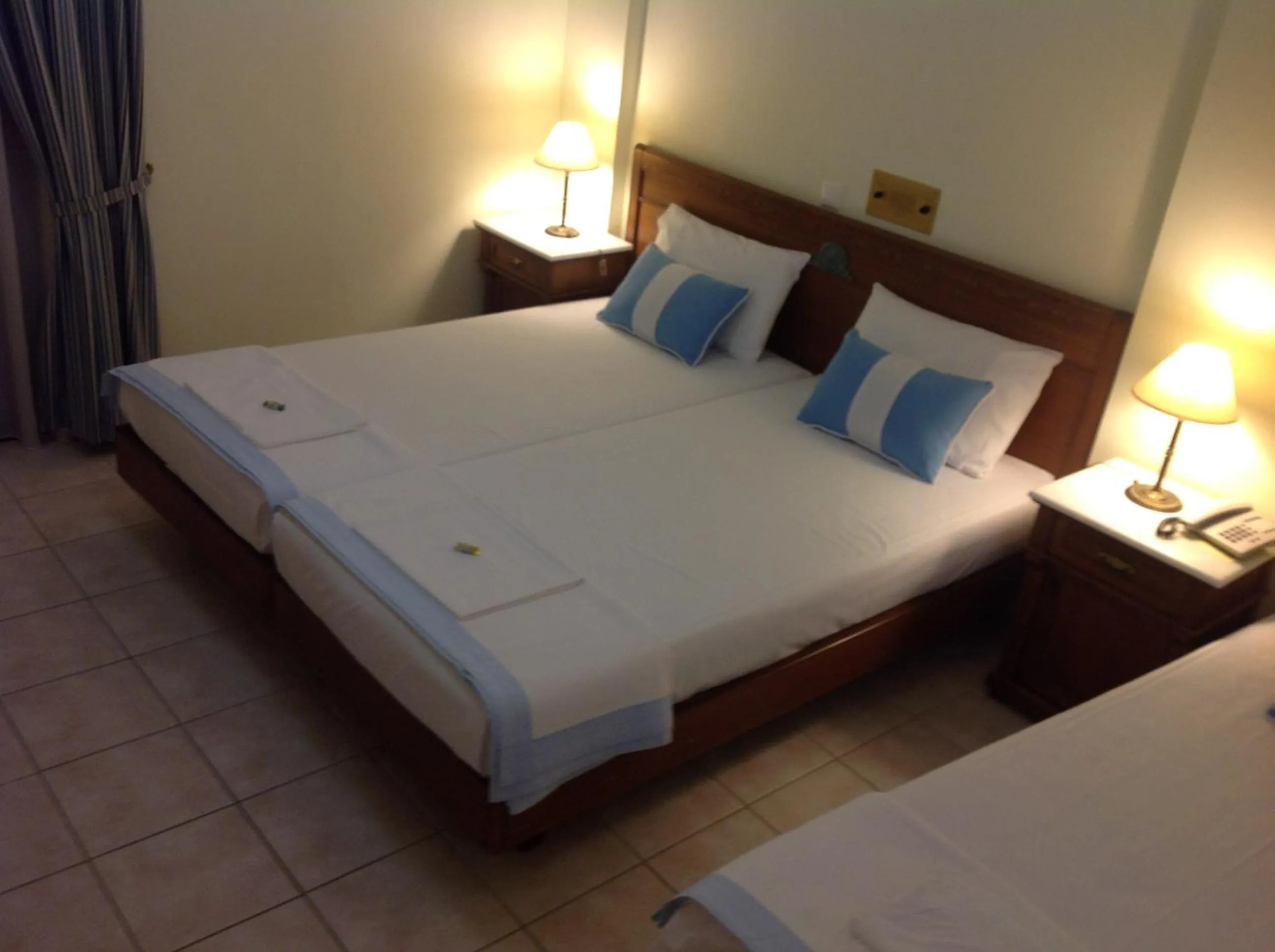 Bed in Florena Hotel