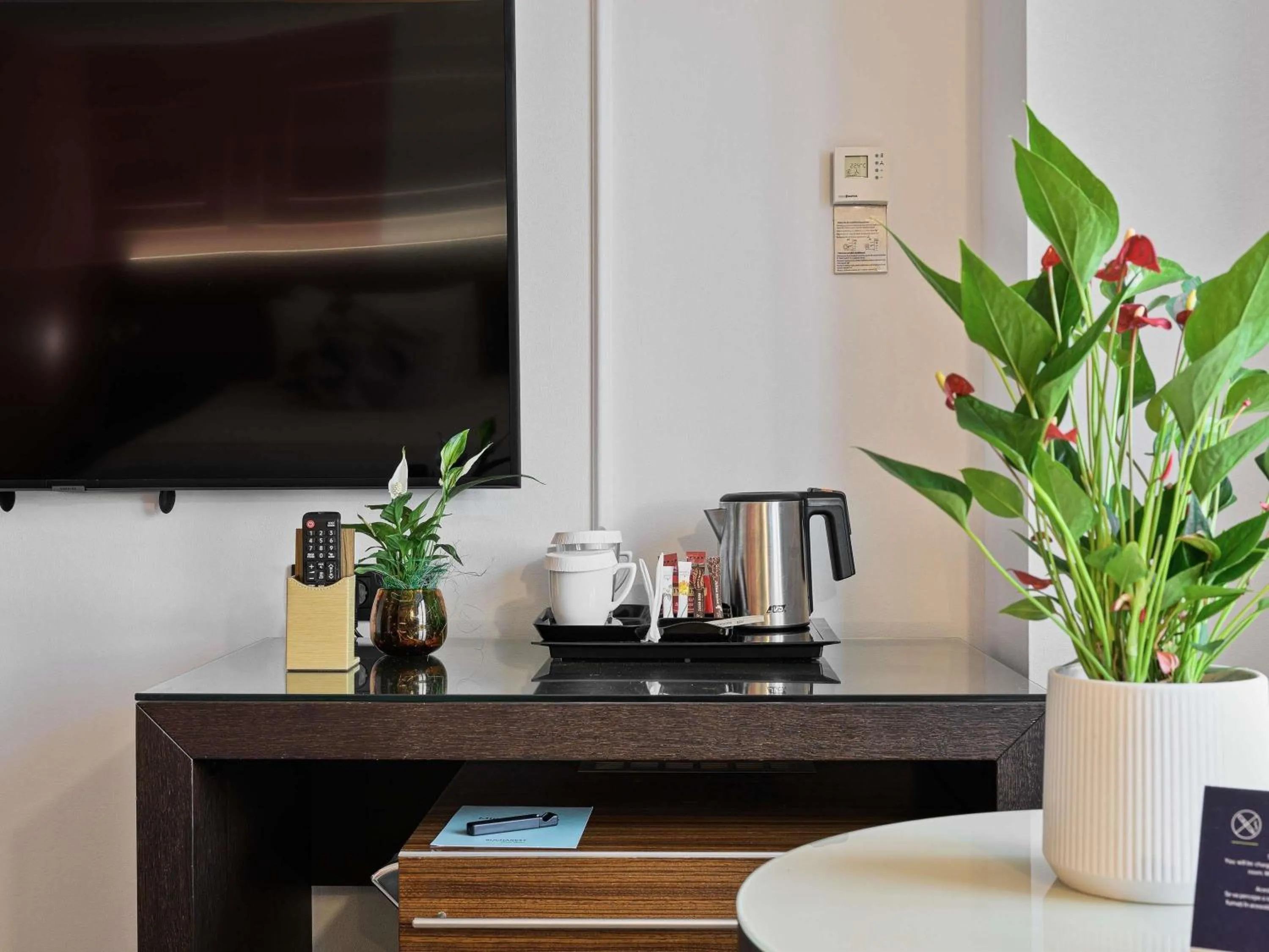Bedroom in Bucharest Unirii Square - Handwritten Collection