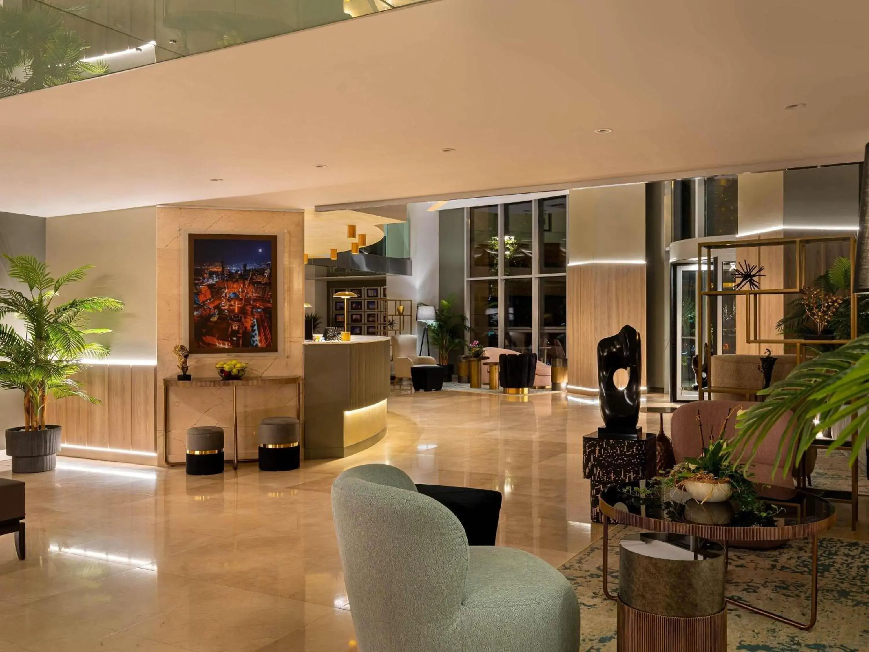 Property building in Bucharest Unirii Square - Handwritten Collection Property building in Bucharest Unirii Square - Handwritten Collection