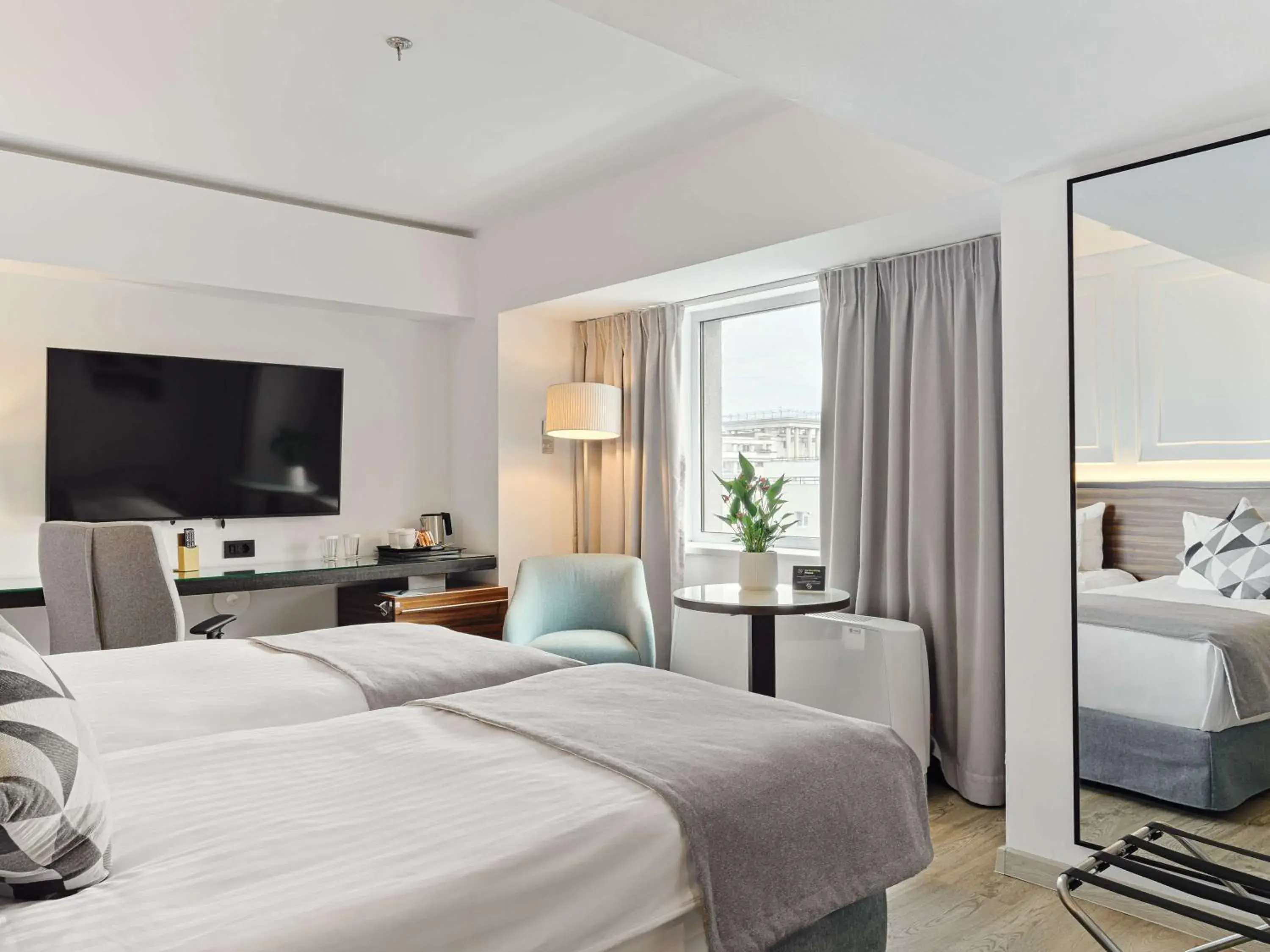 Bedroom, Bed in Bucharest Unirii Square - Handwritten Collection Bedroom, Bed in Bucharest Unirii Square - Handwritten Collection